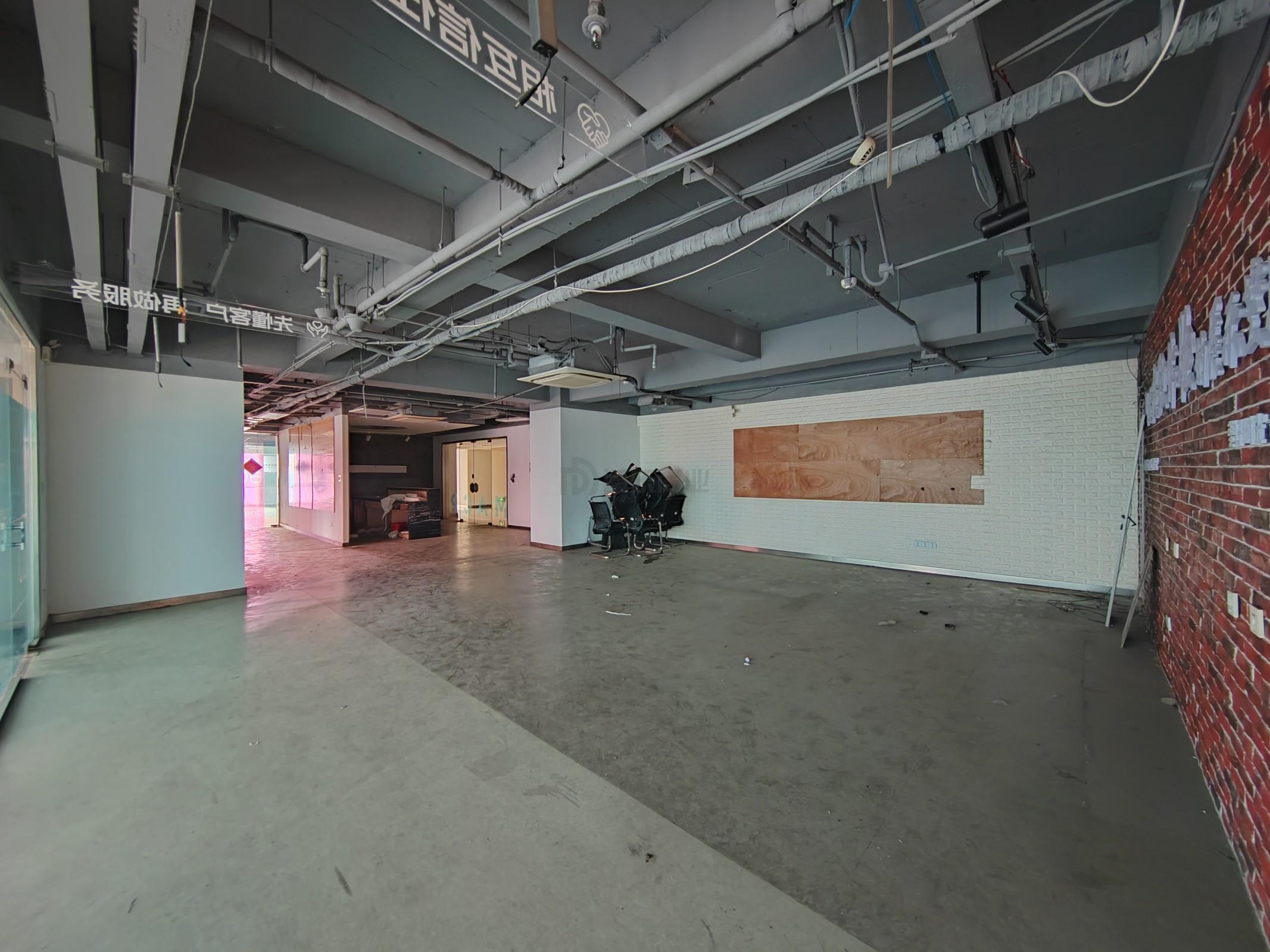 扬名科技创业中心面积723平