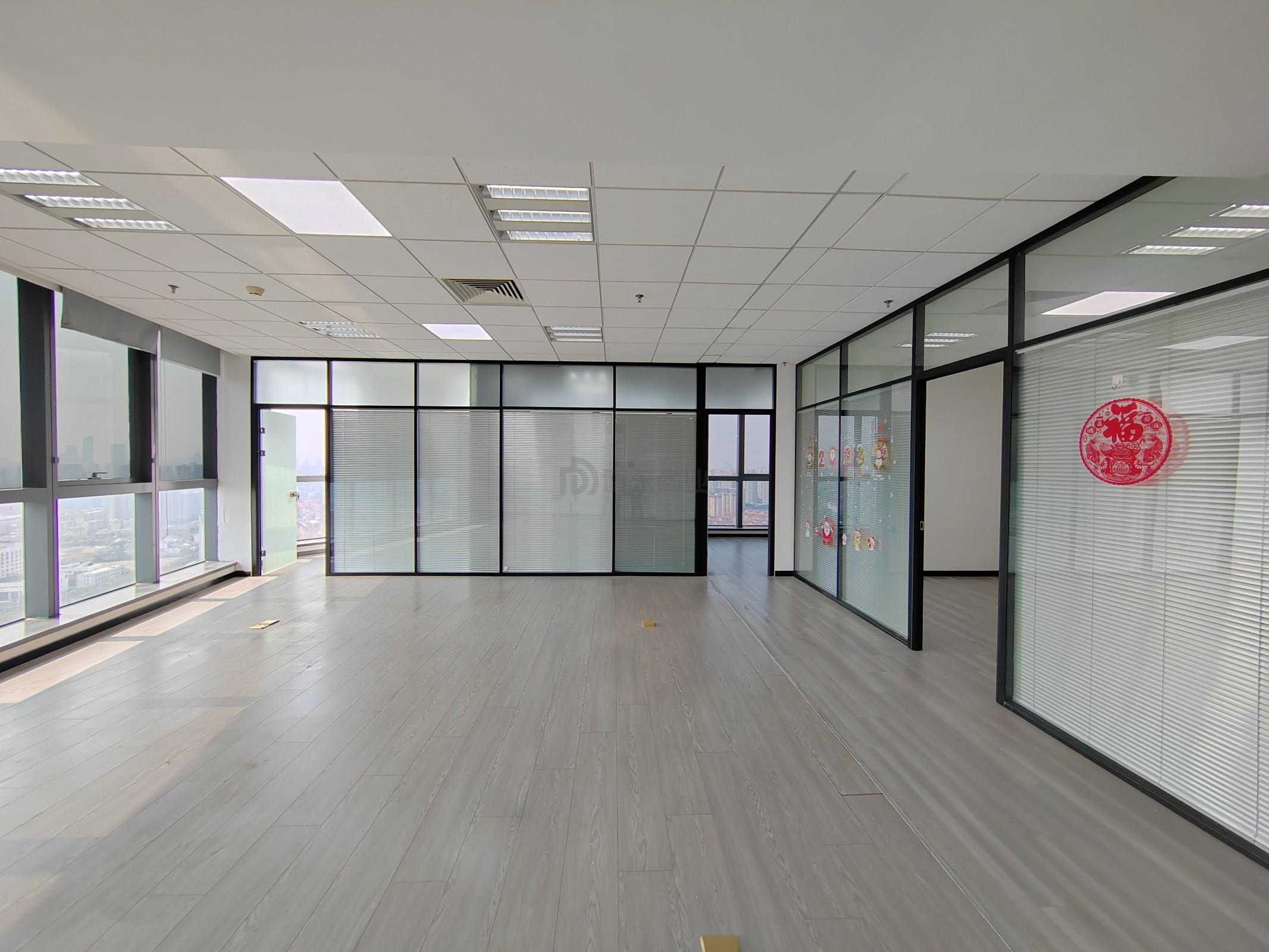 兰亭国际大厦170平米办公室出租