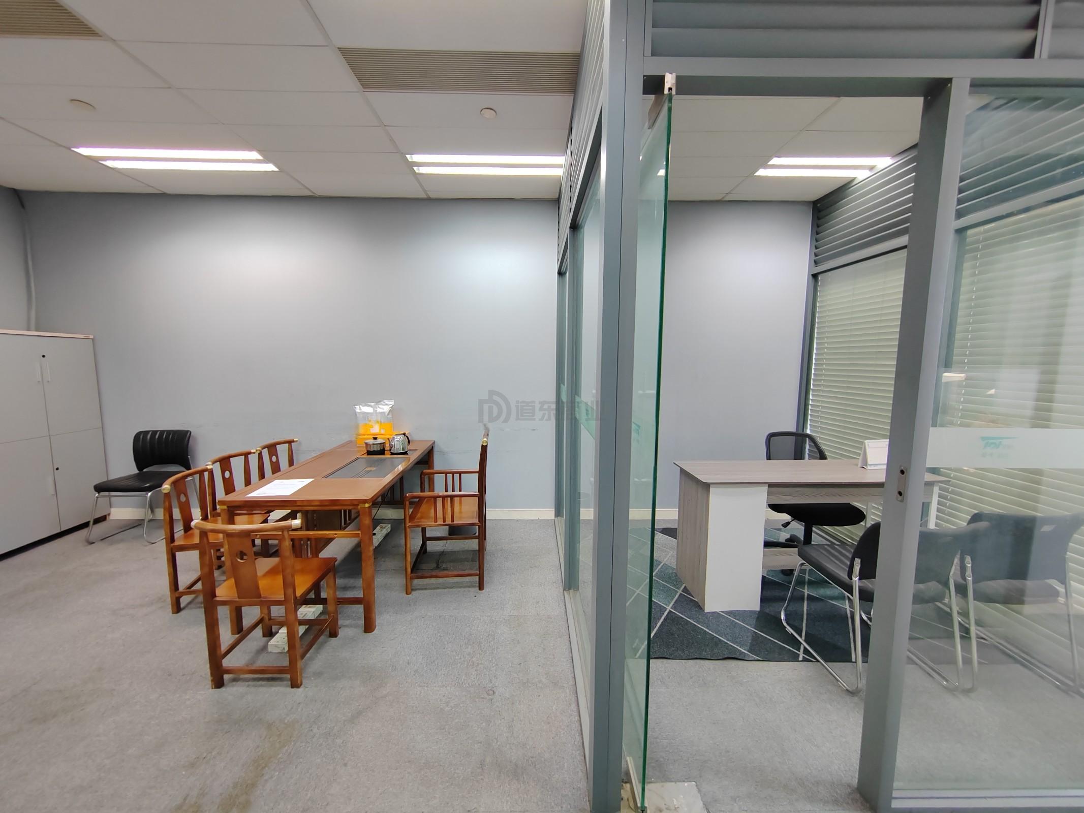 红豆国际广场面积56平