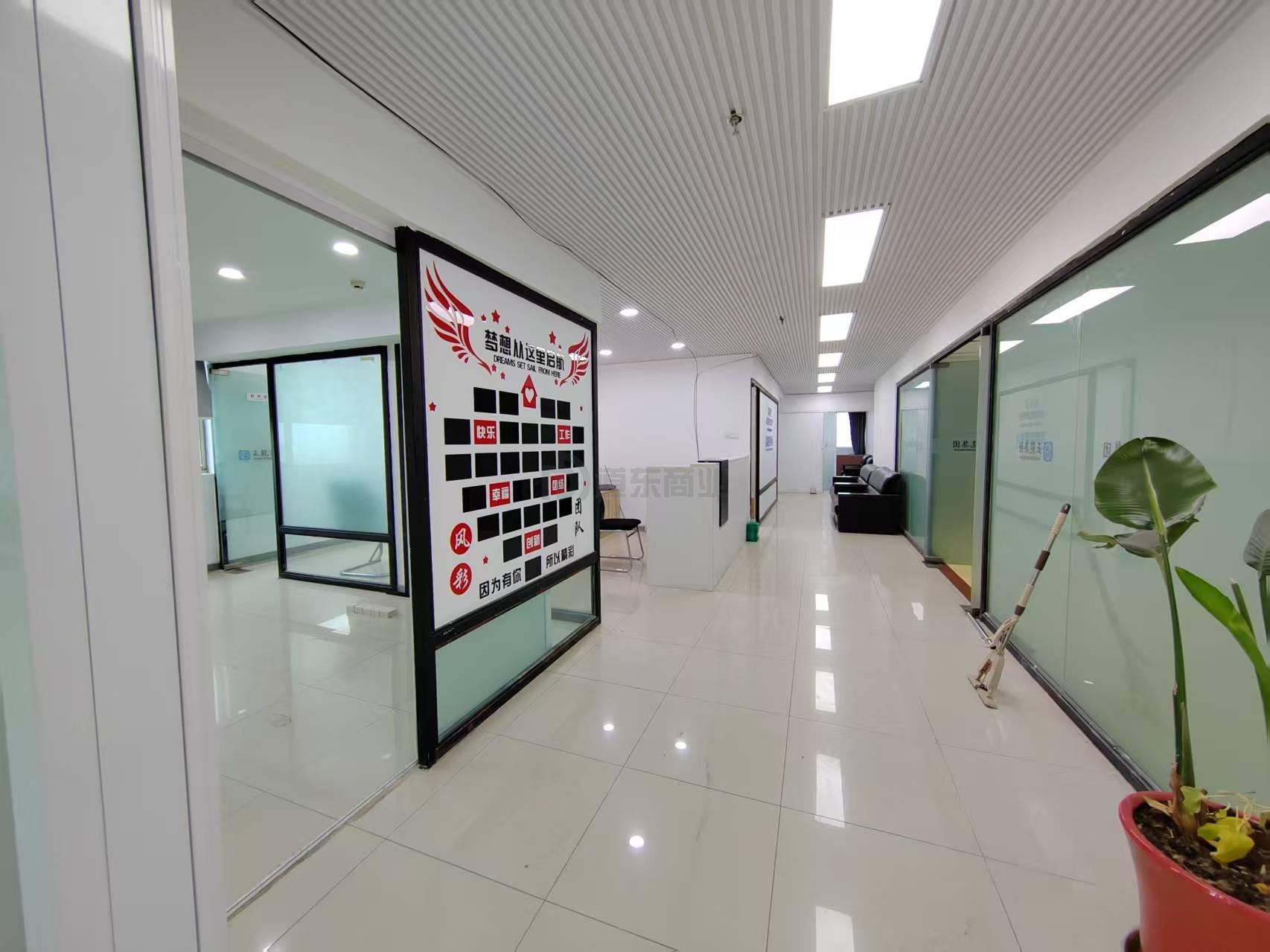 时代中心大厦面积460平