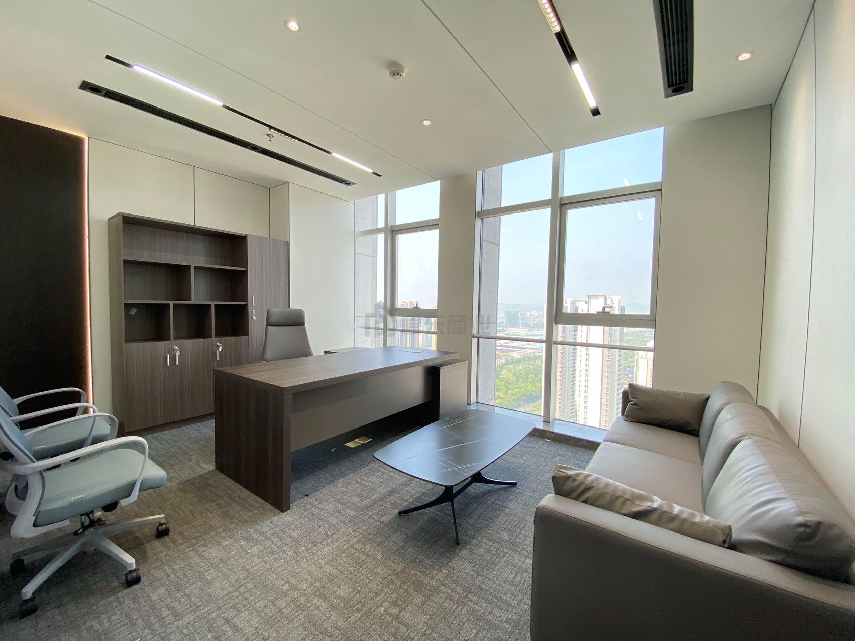 嘉业财富中心面积269平