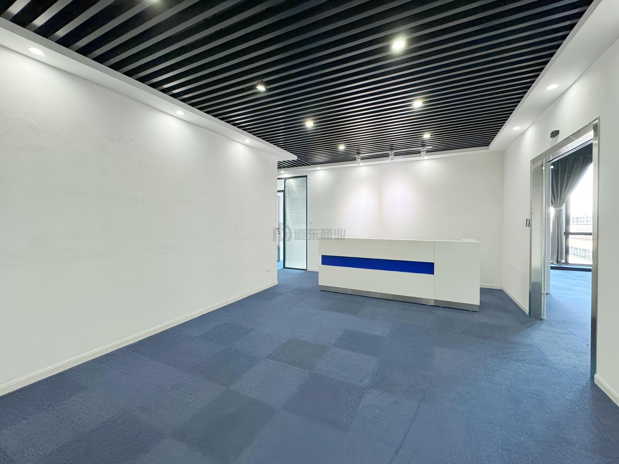 联合金融大厦306平米办公室出租