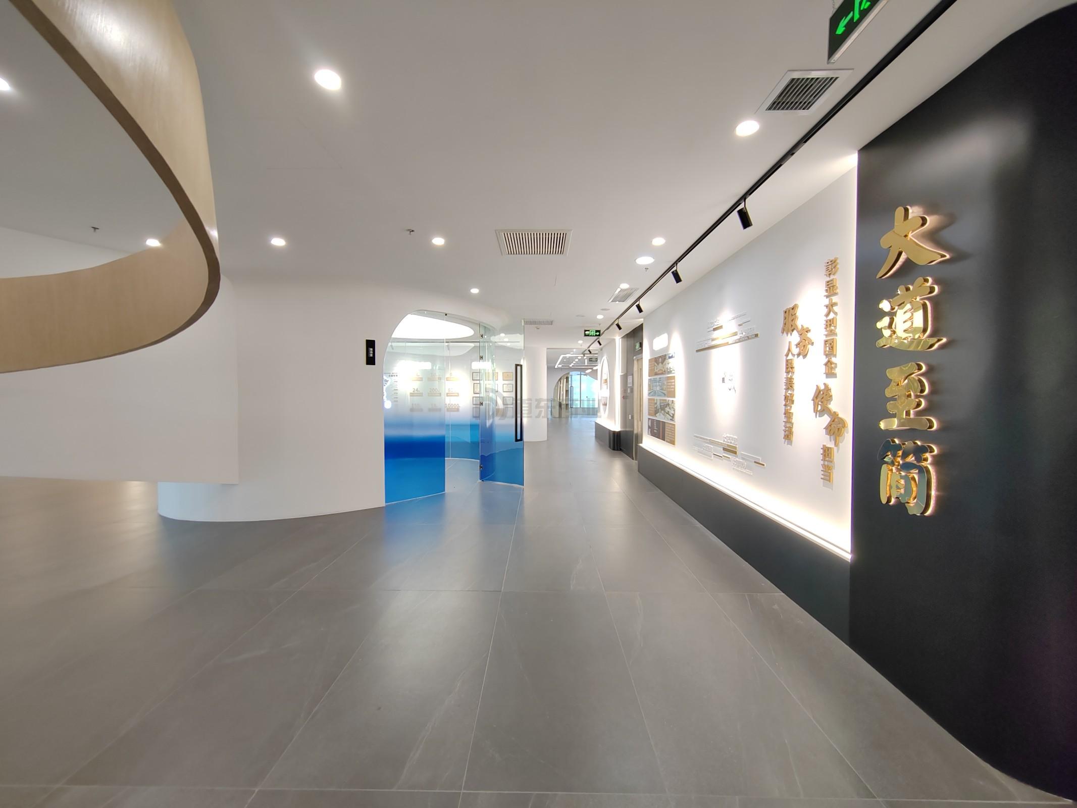 国金中心面积3000平