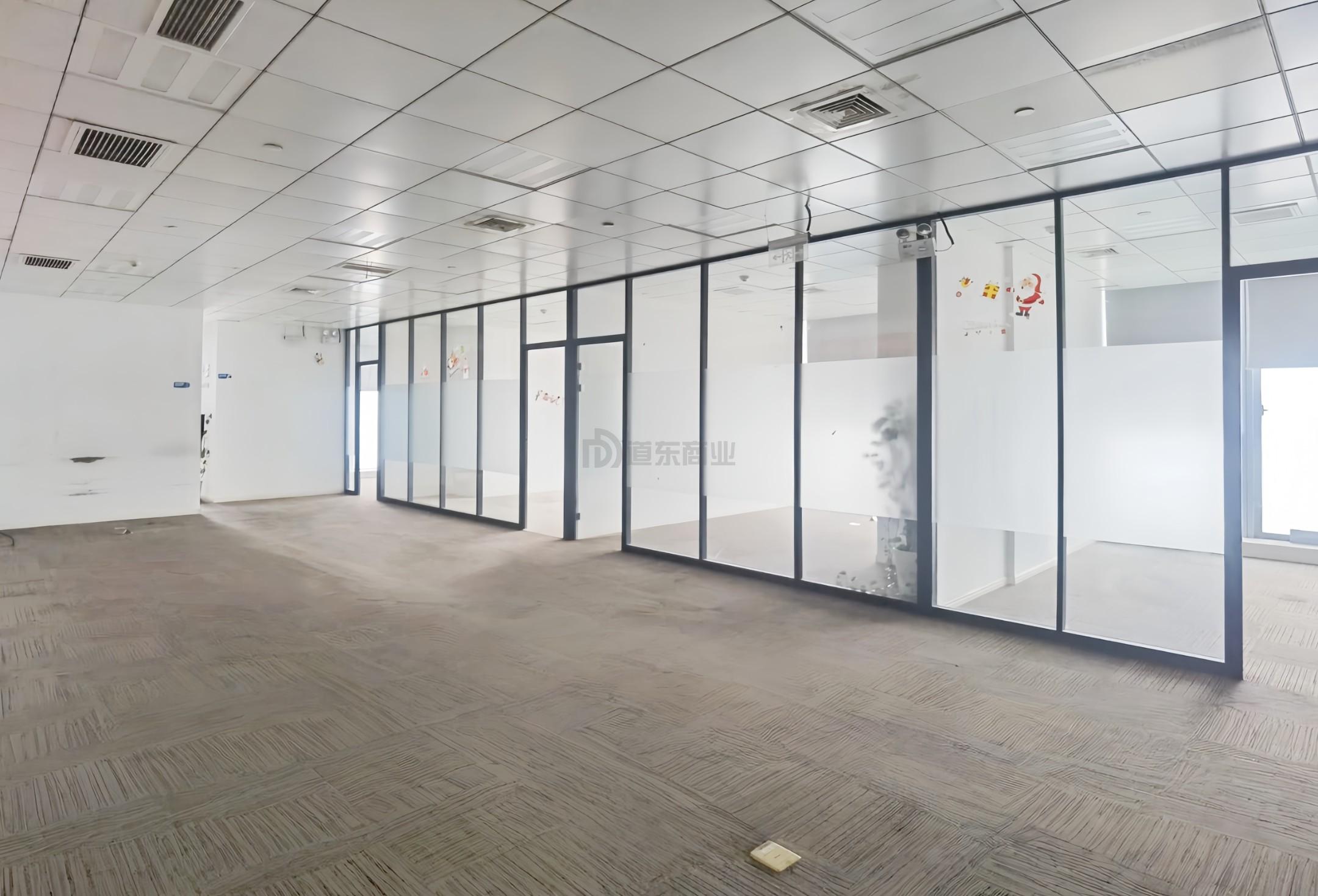 云蝠大厦面积289平