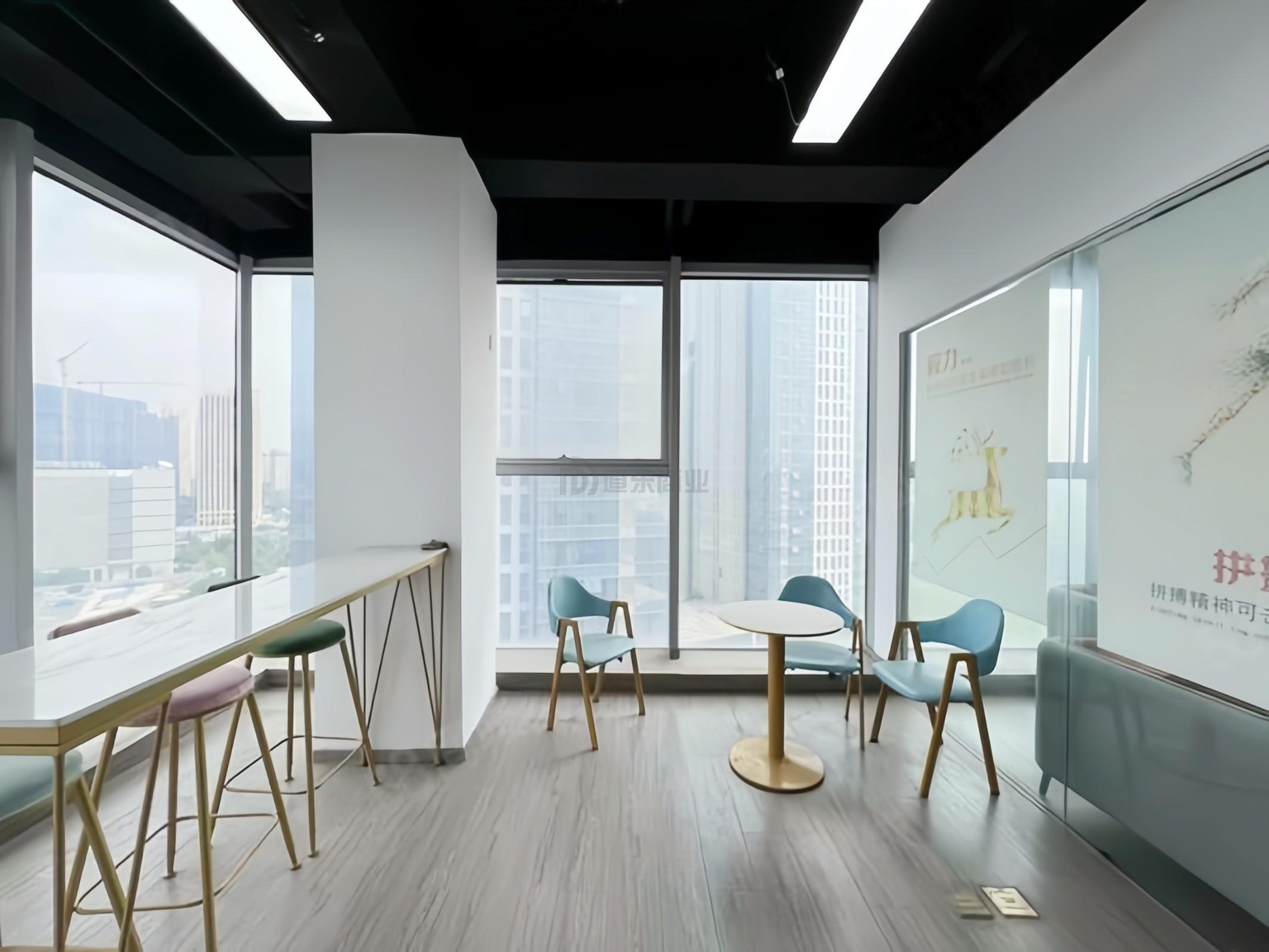 启迪协信中心面积272平