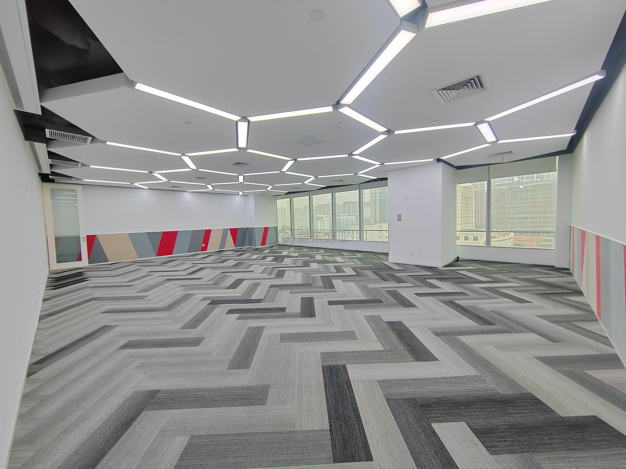 国金中心面积1610