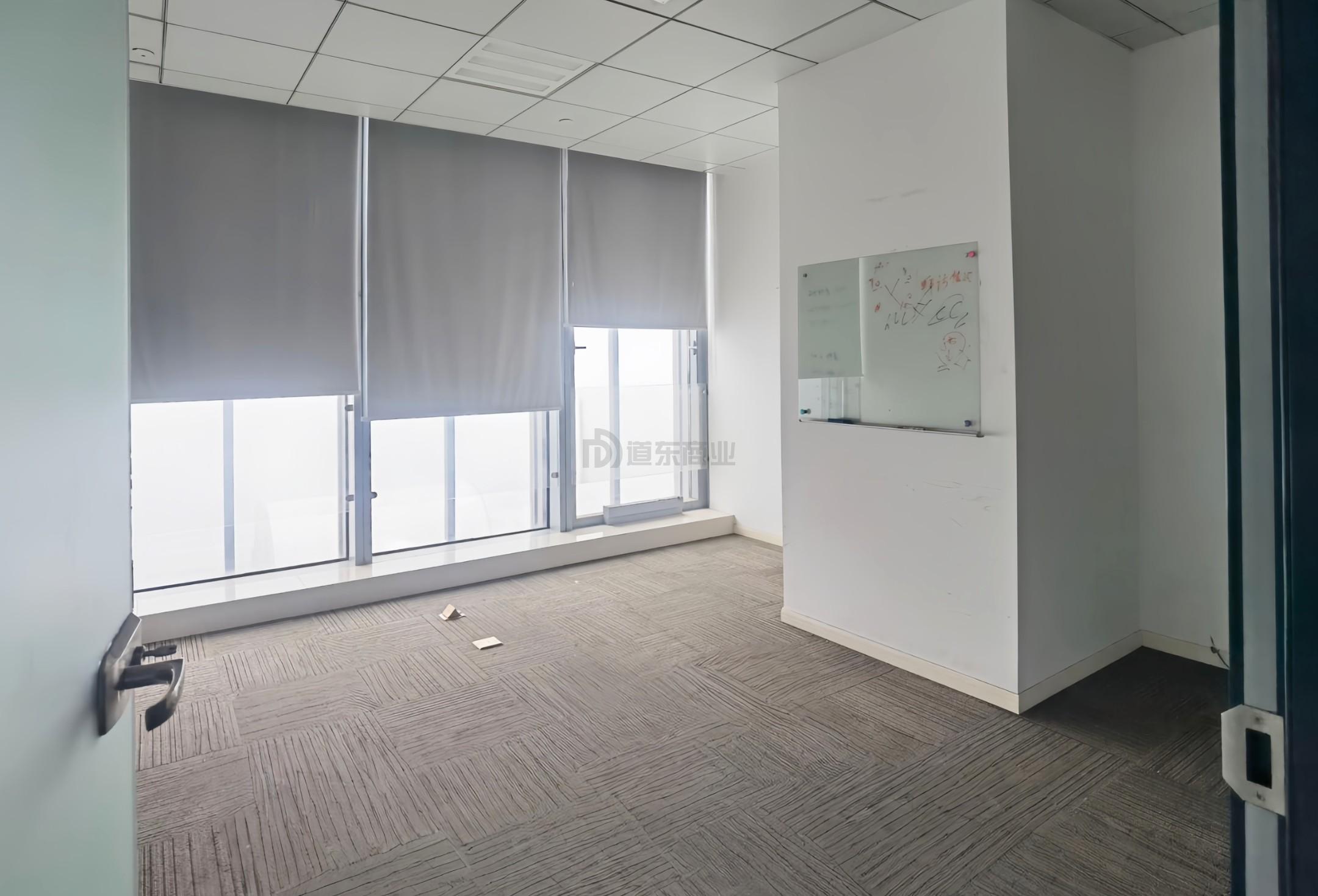 云蝠大厦面积289平