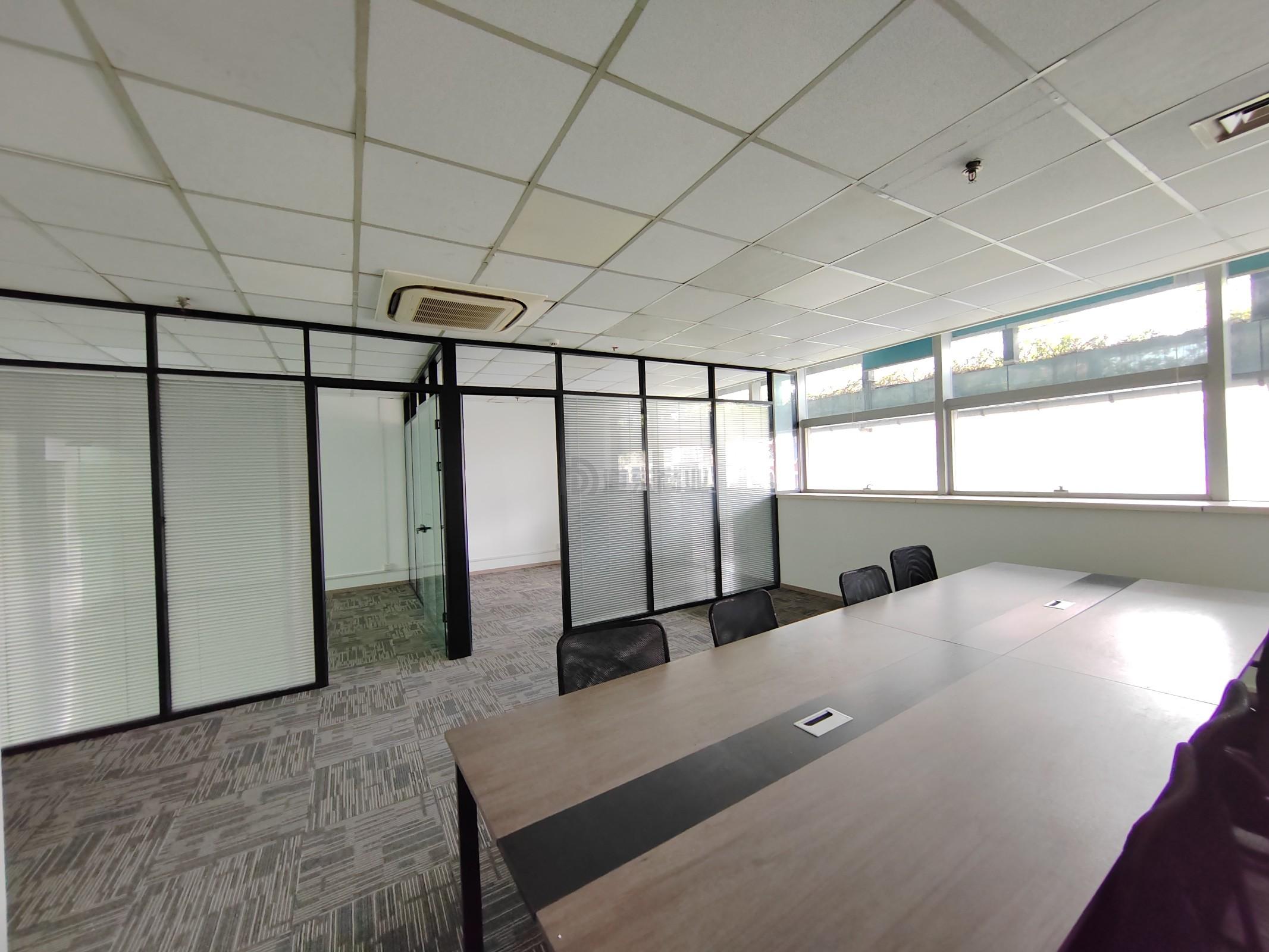 恒韵商务楼87平米办公室出租