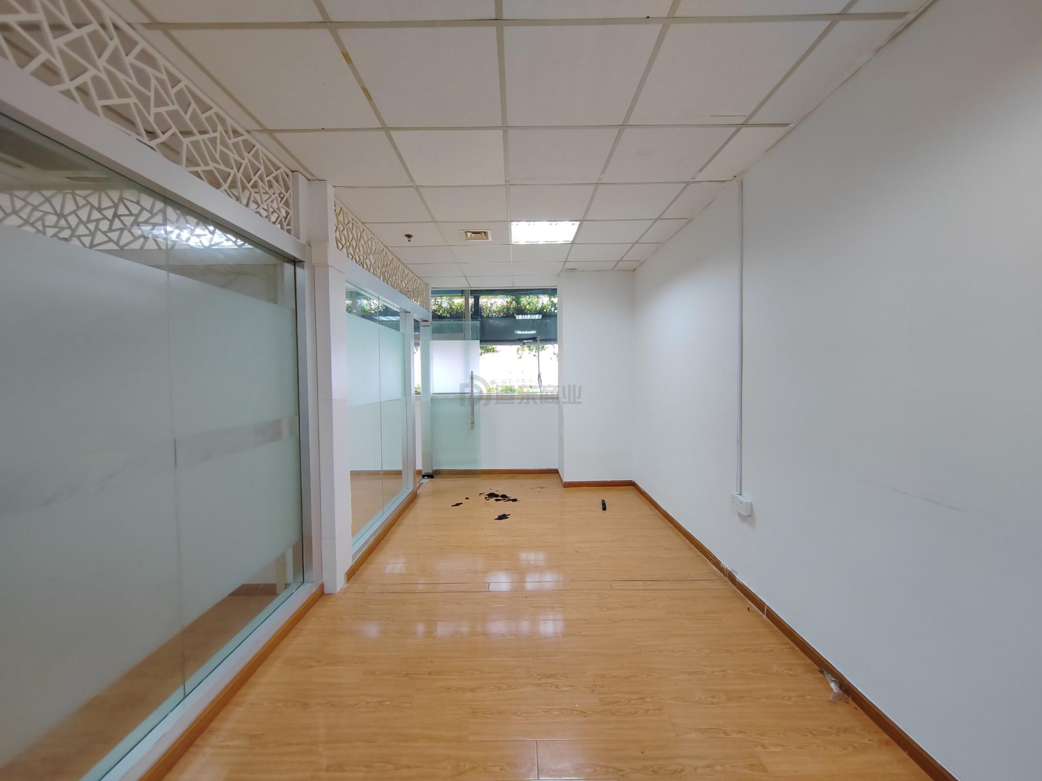 恒韵商务楼面积250平