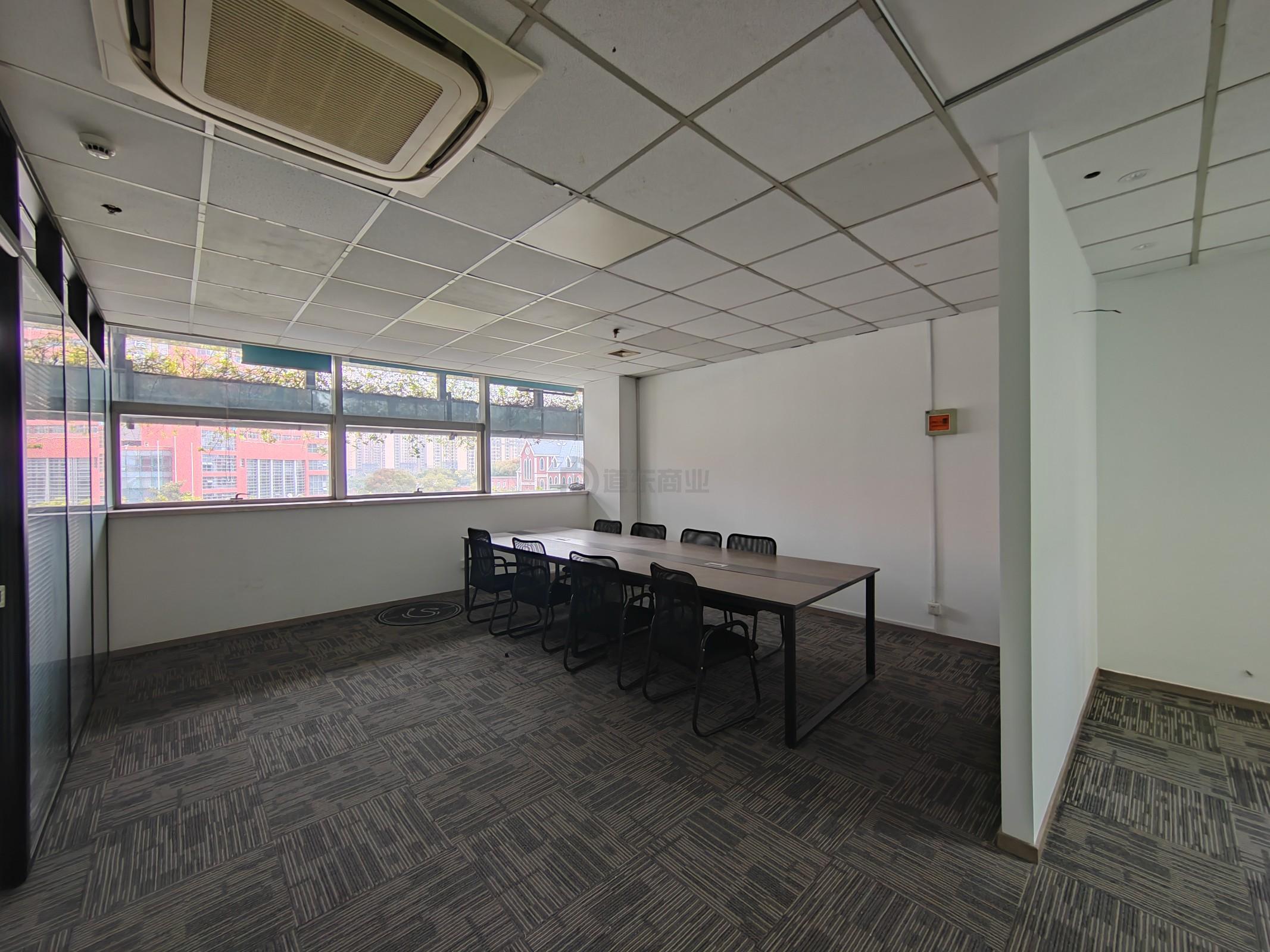 恒韵商务楼面积87平