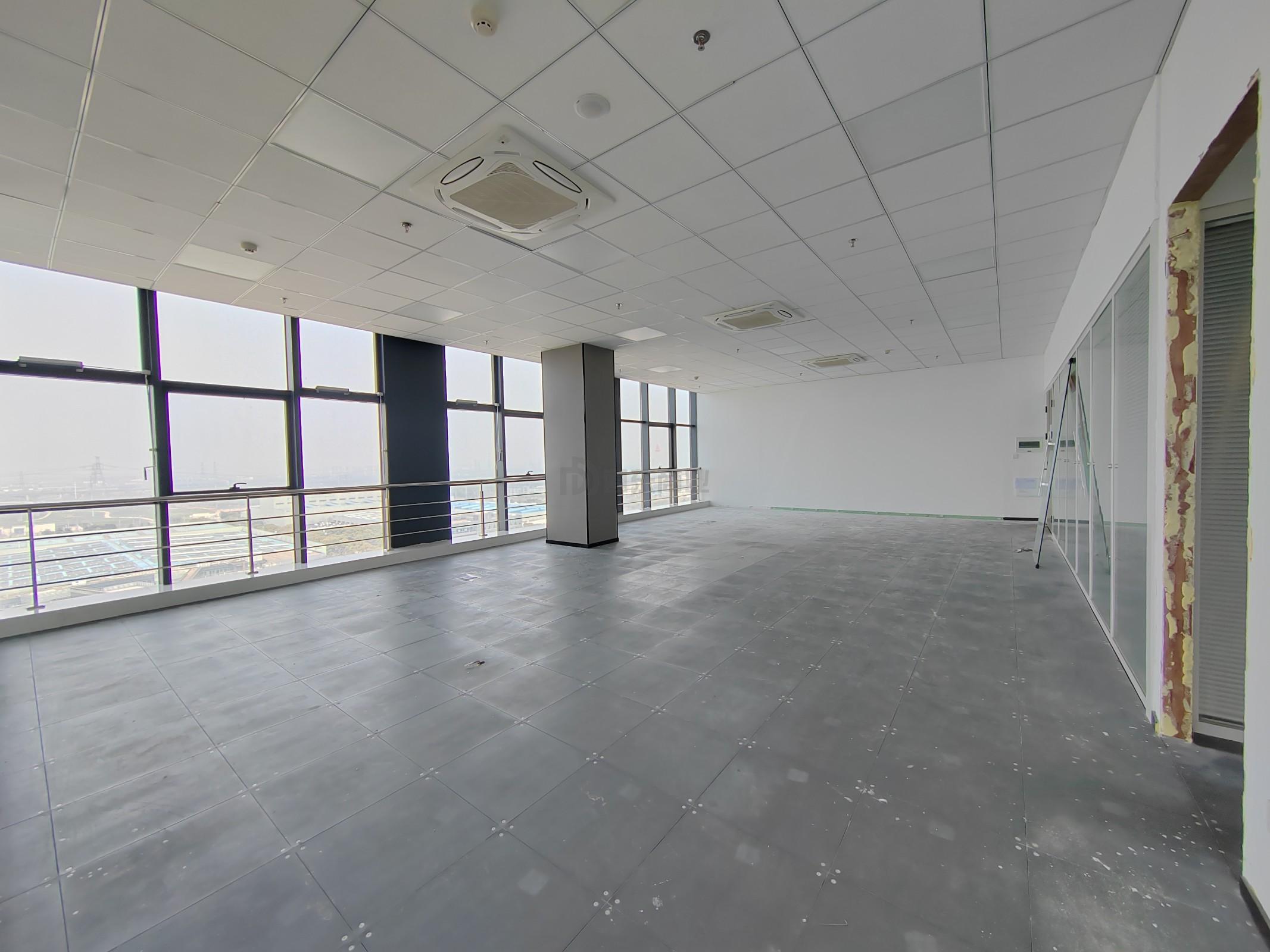 清华创业大厦面积233平