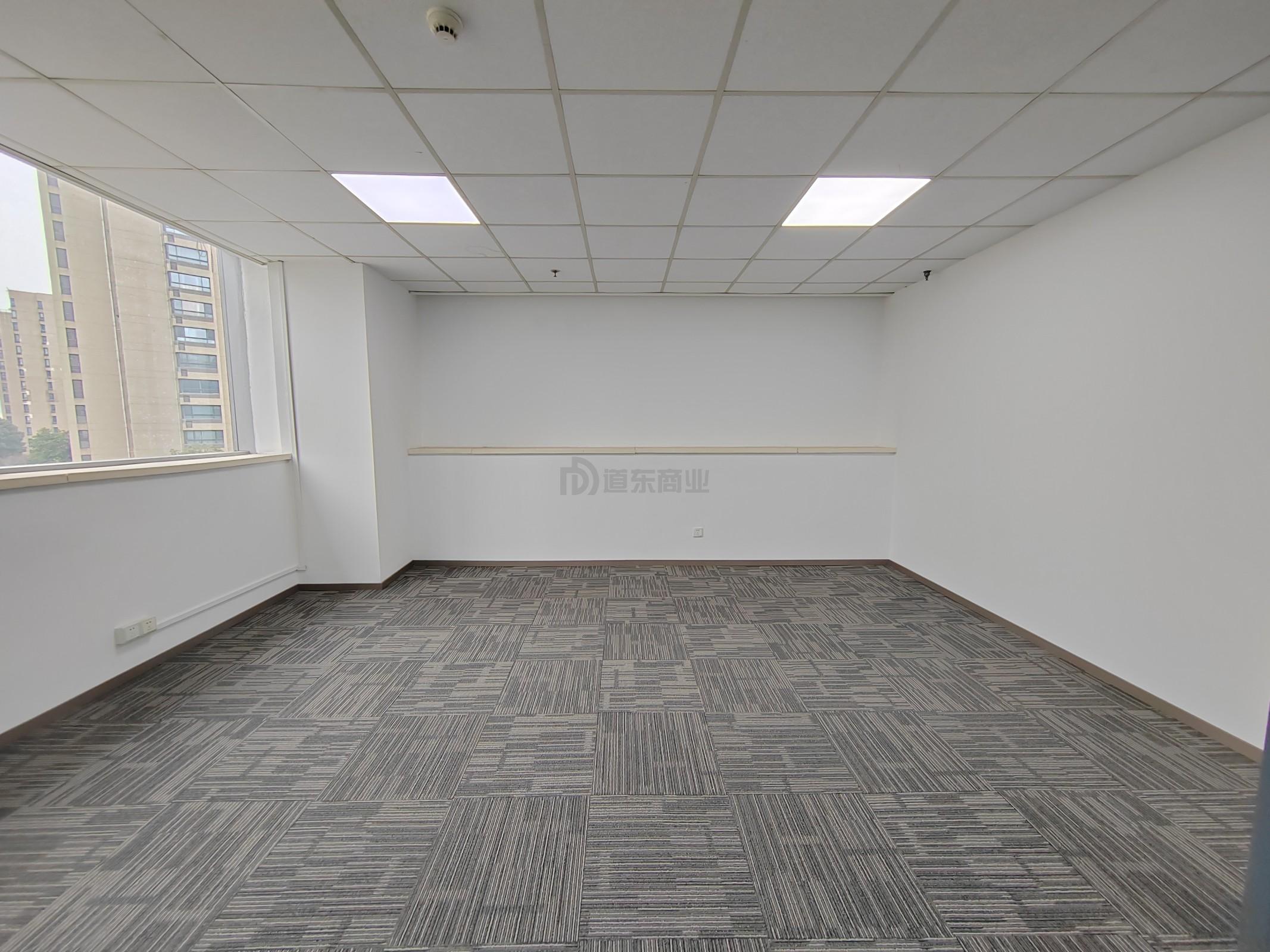 恒韵商务楼面积345平