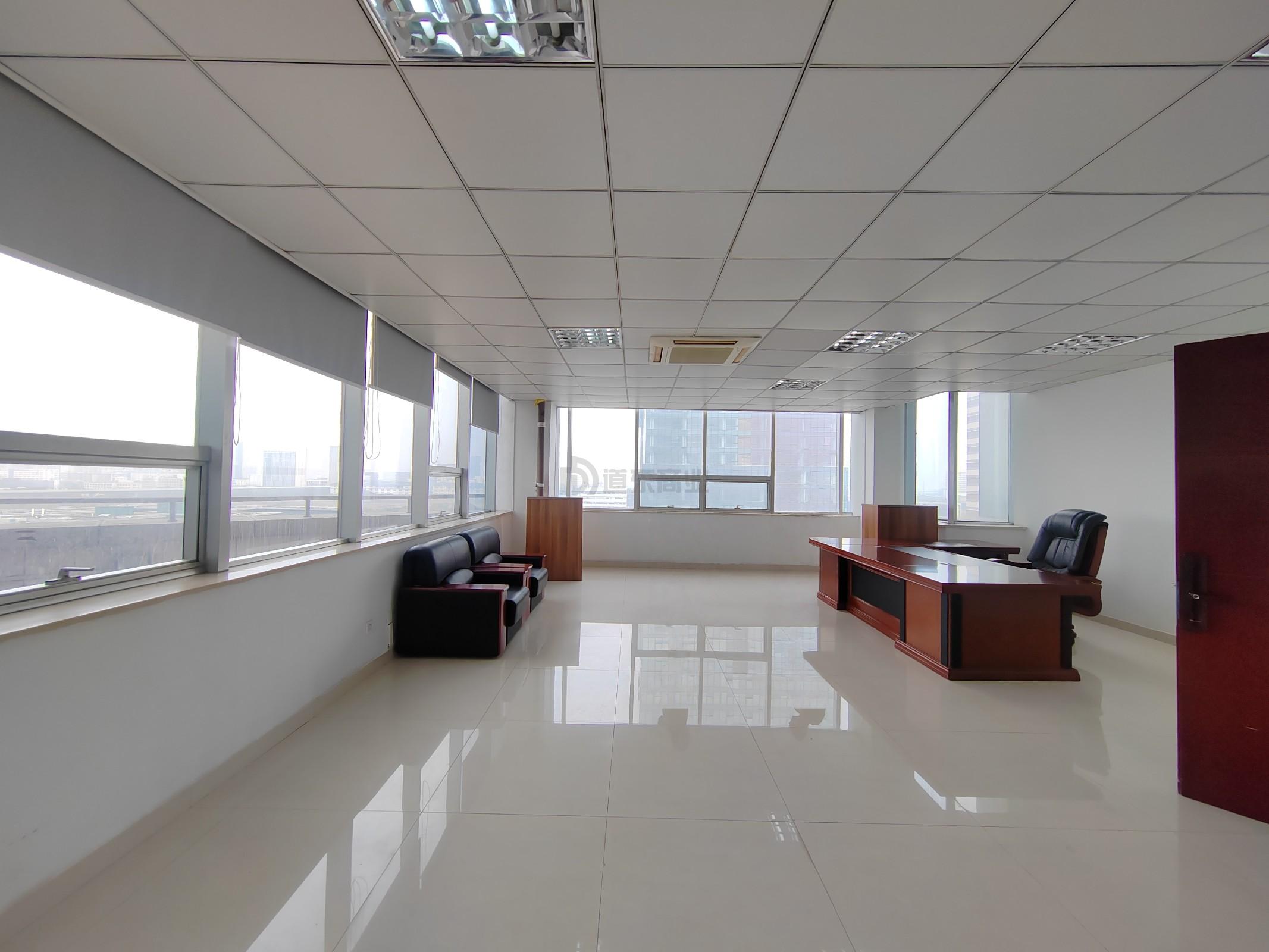 清华创新大厦67平米办公室出租