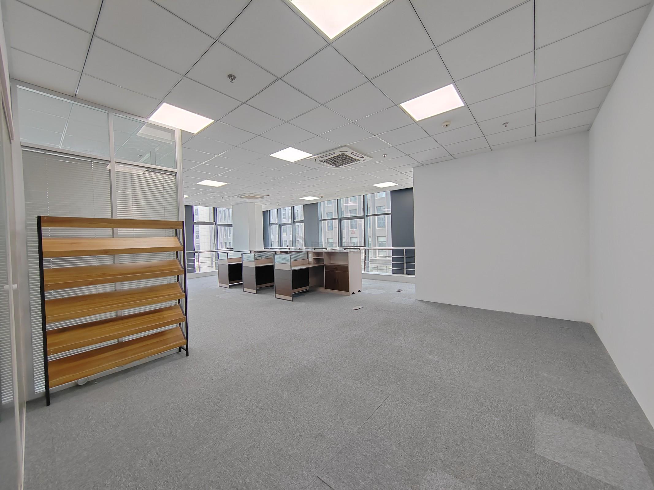 清华创业大厦155平米办公室出租