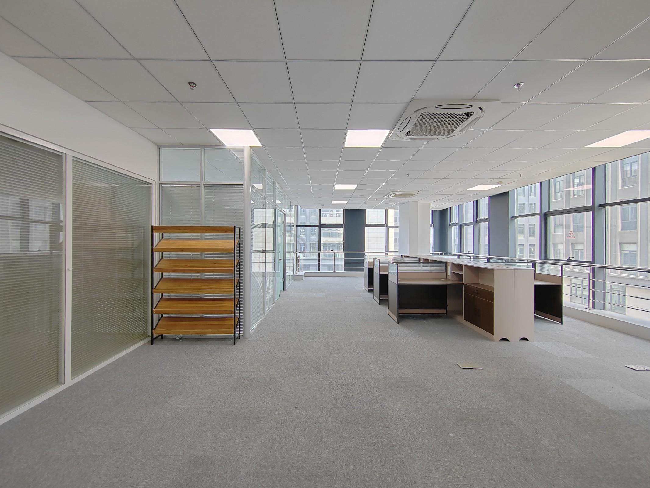 清华创业大厦面积155平