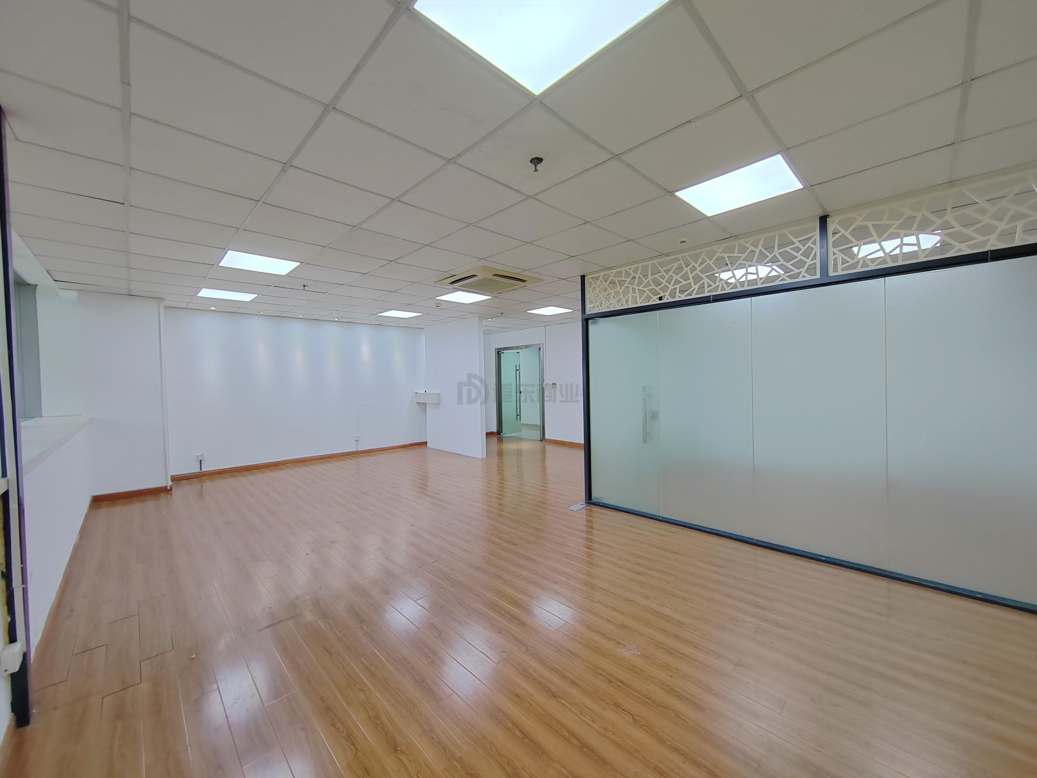 恒韵商务楼面积93平