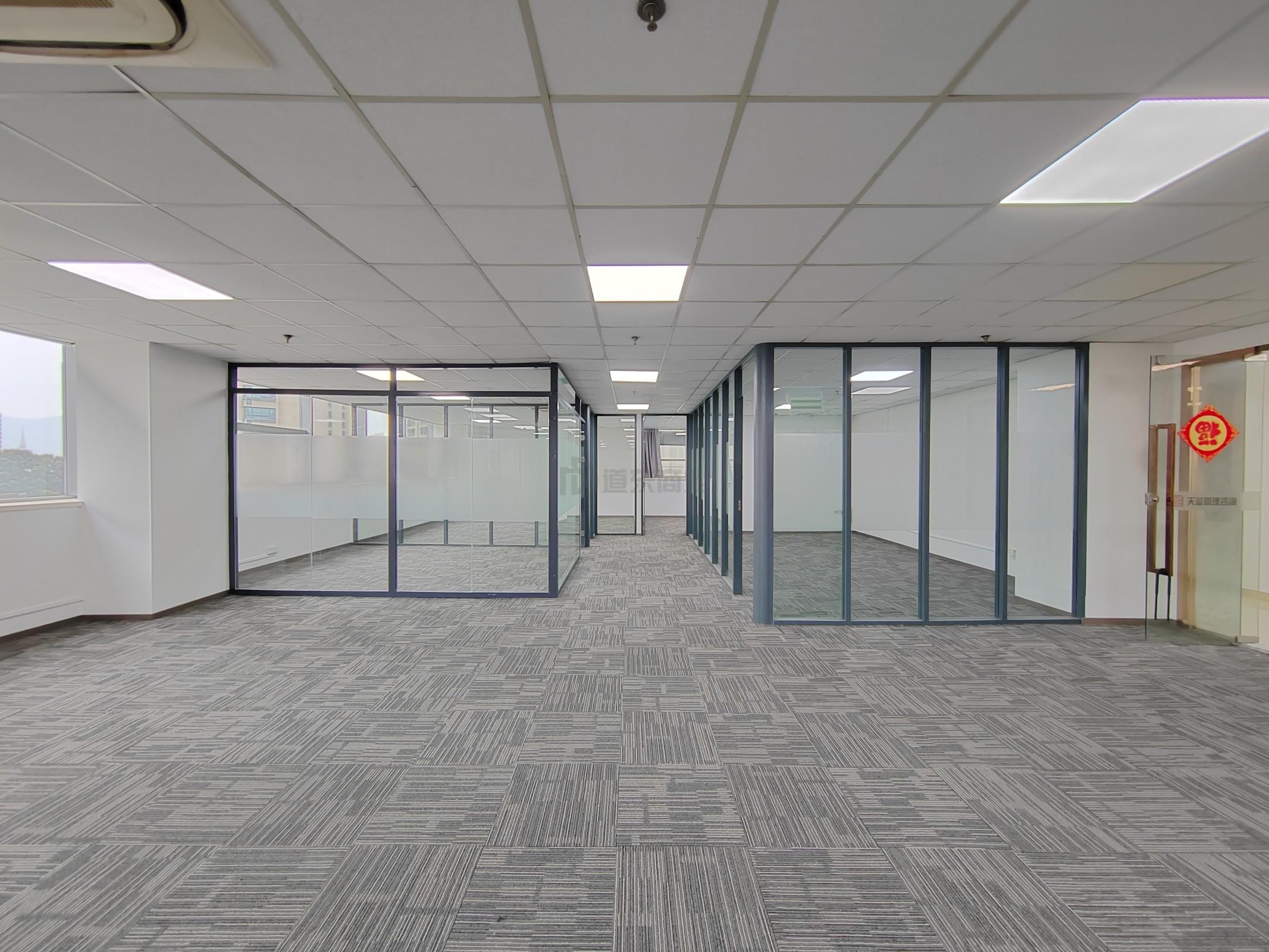 恒韵商务楼面积345平