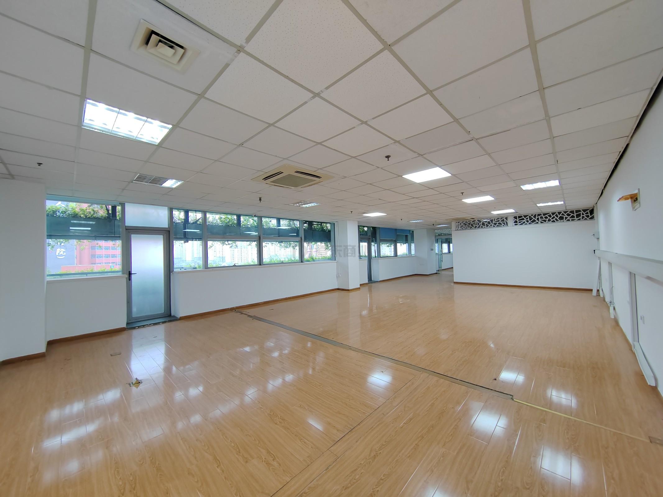 恒韵商务楼面积250平