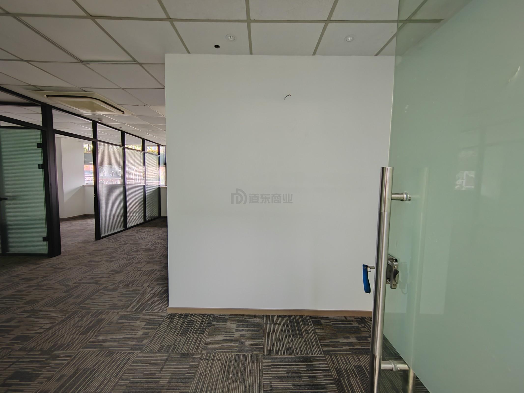 恒韵商务楼面积87平