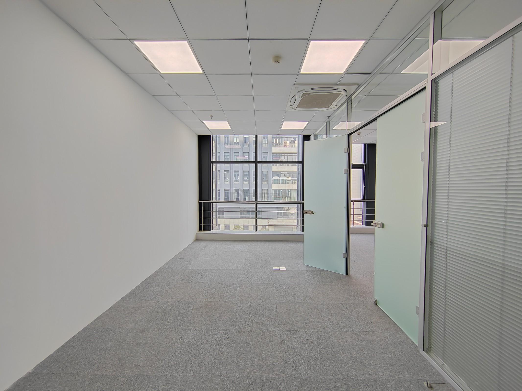 清华创业大厦面积155平