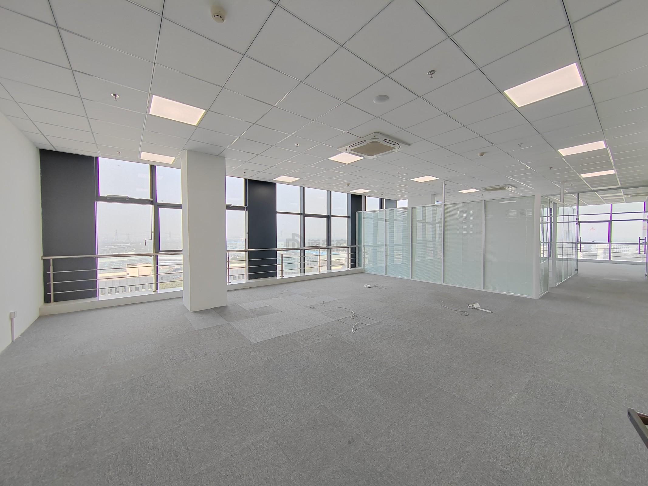 清华创业大厦278平米办公室出租