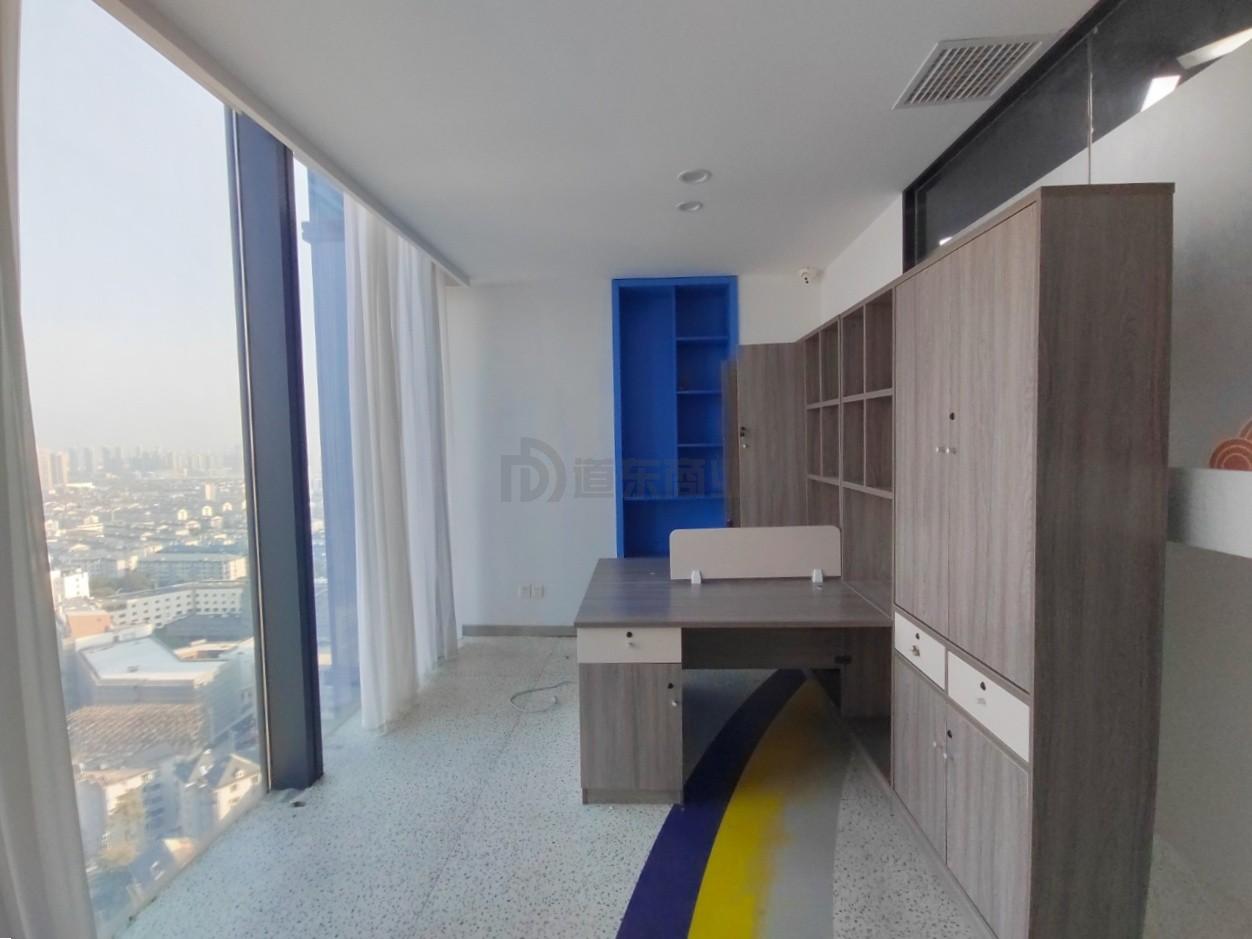 茂业世金中心面积899平