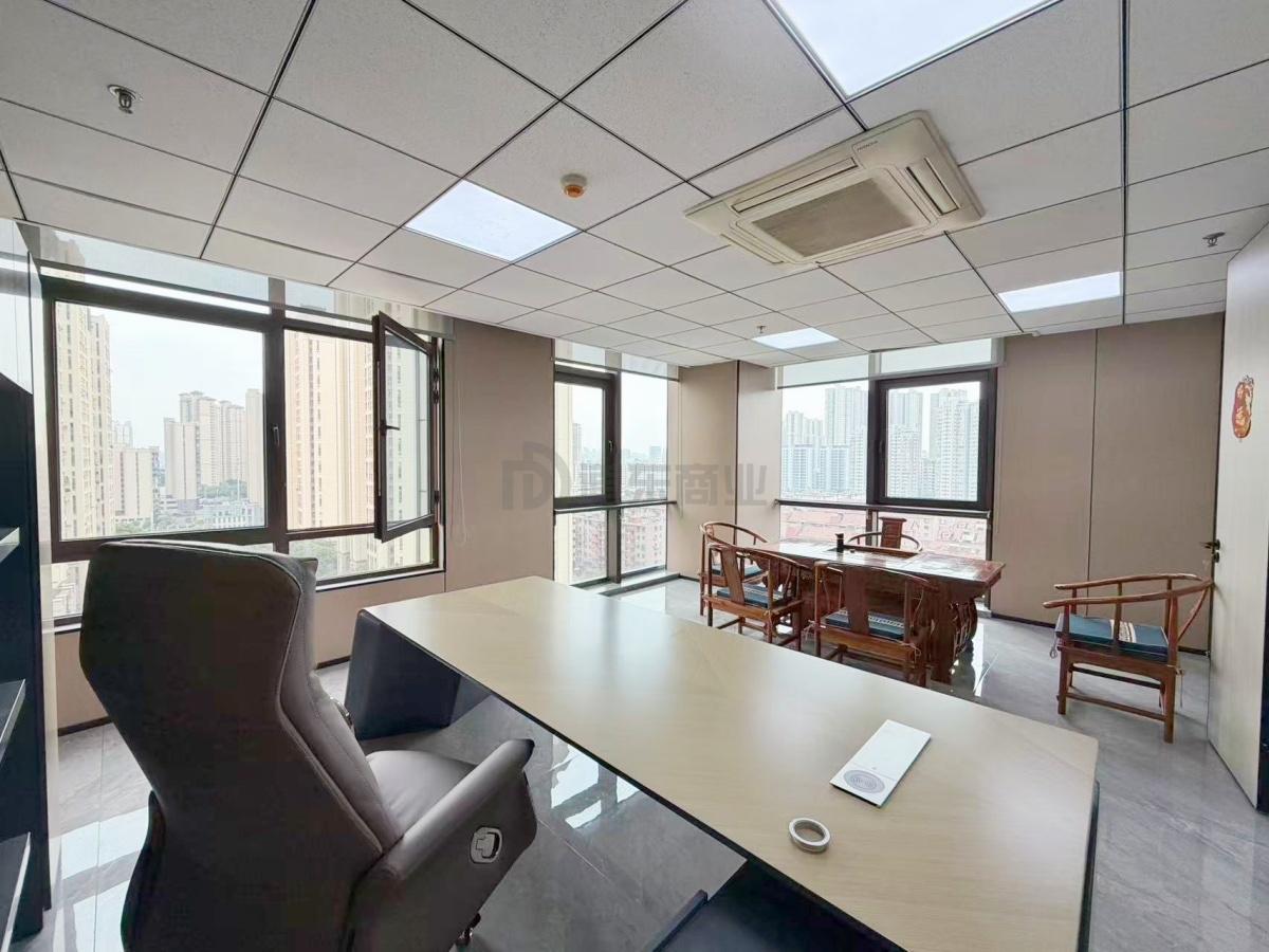 圆融发展中心面积270平