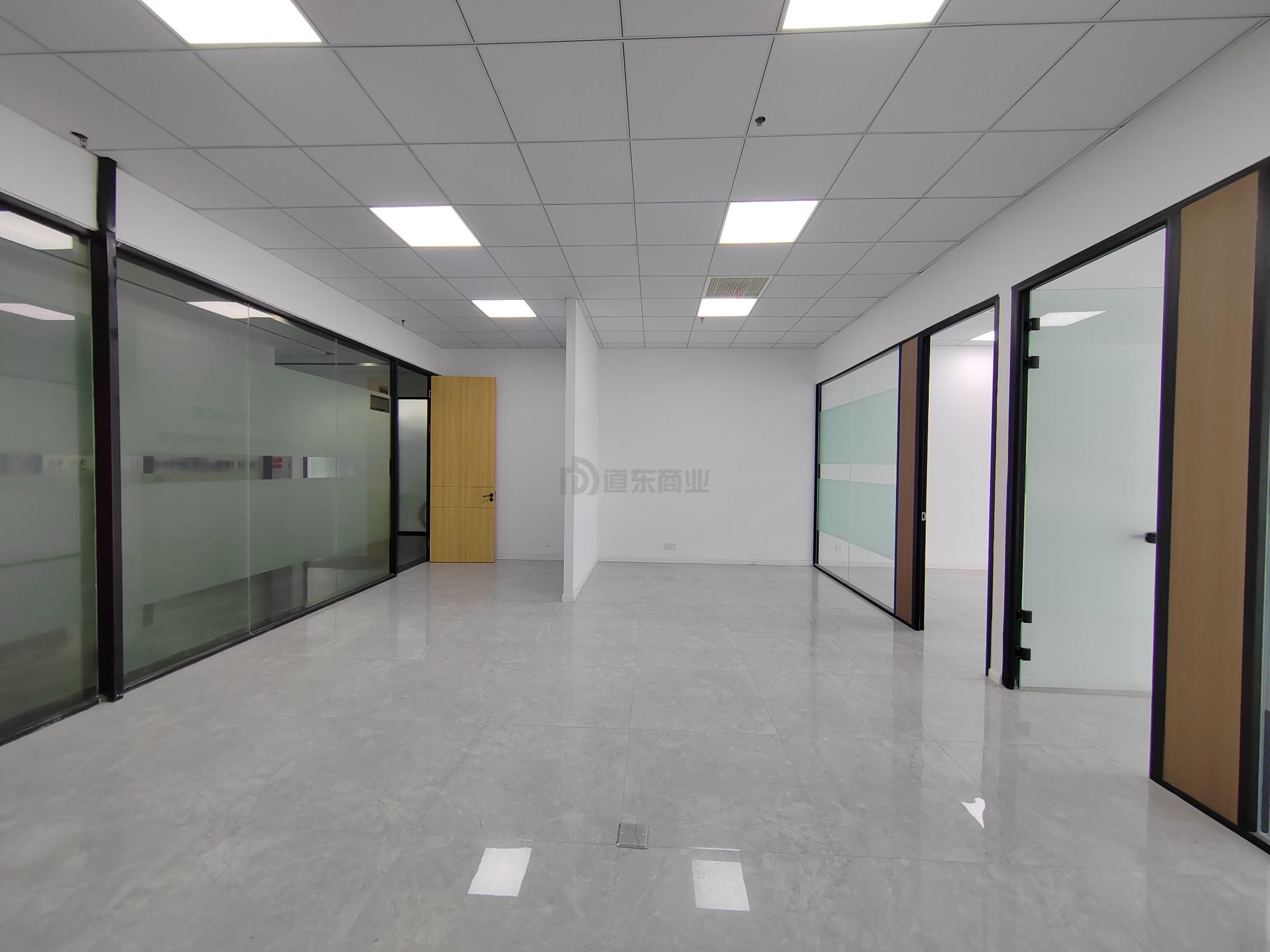 华发传感大厦面积150平