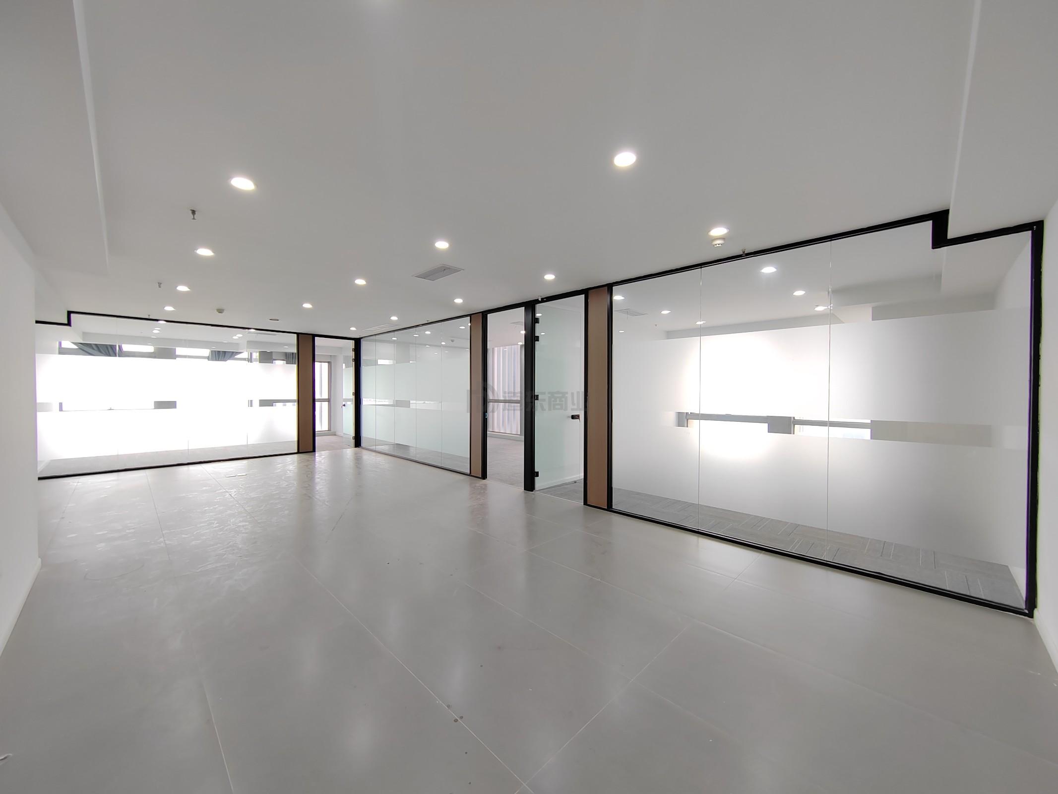 华发传感大厦200平米办公室出租