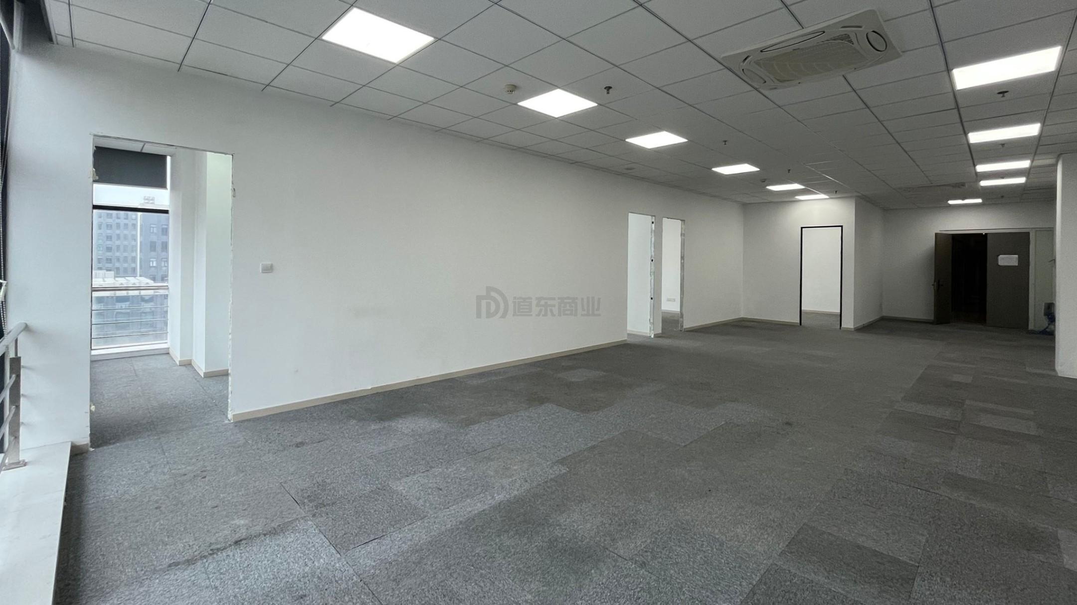 清华创业大厦面积220平