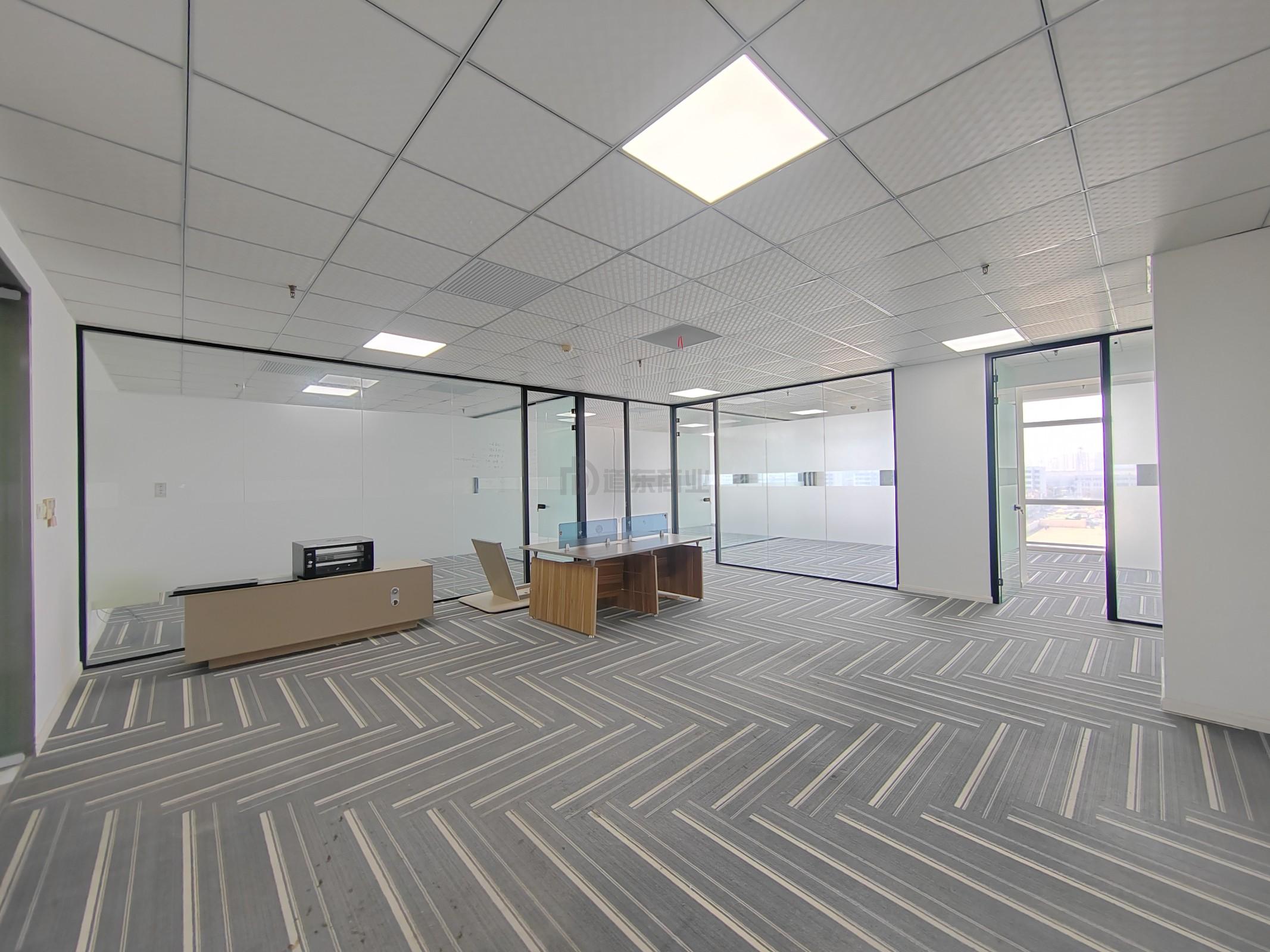 华发传感大厦面积185平