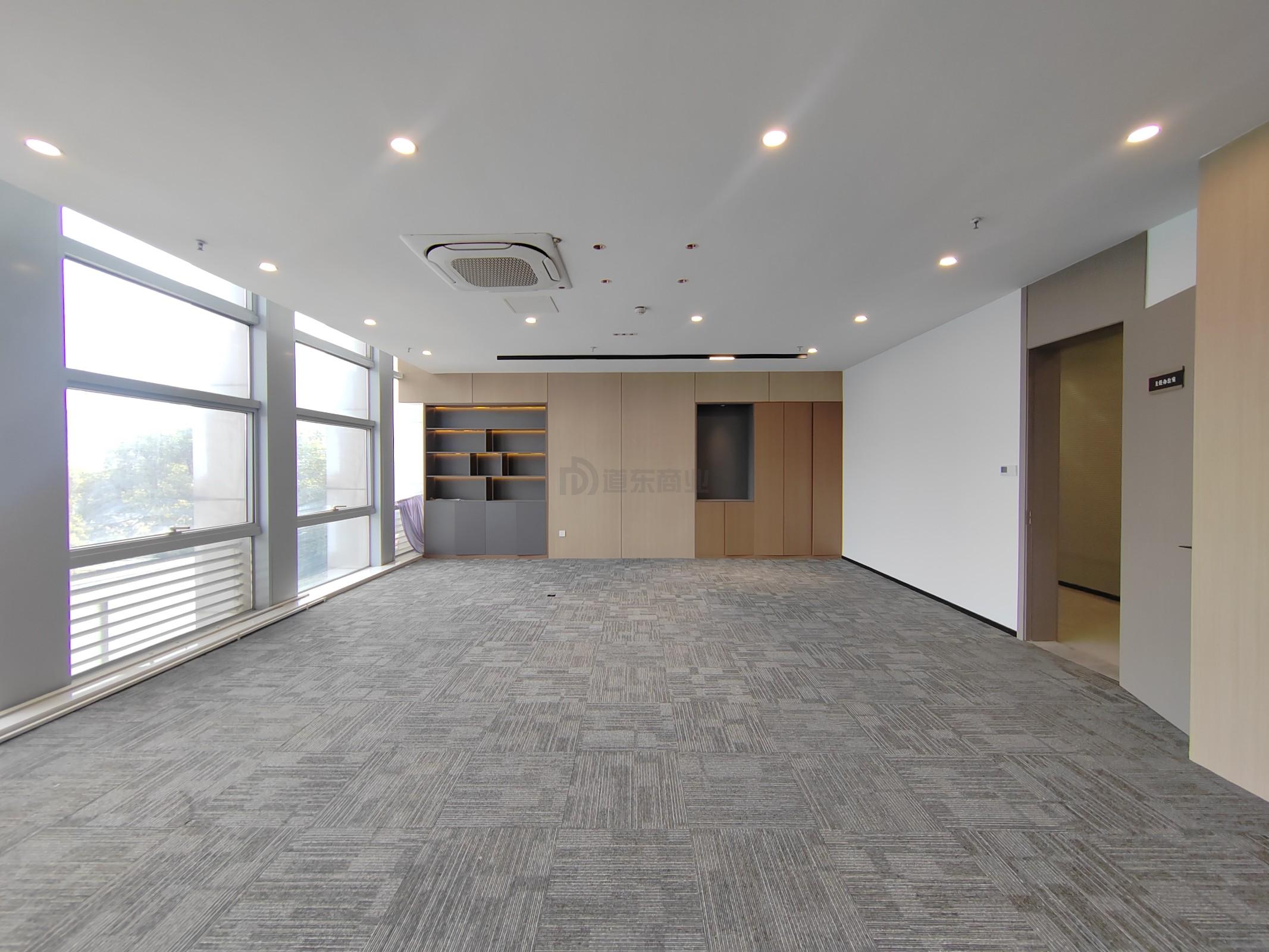 华发传感大厦面积1375平