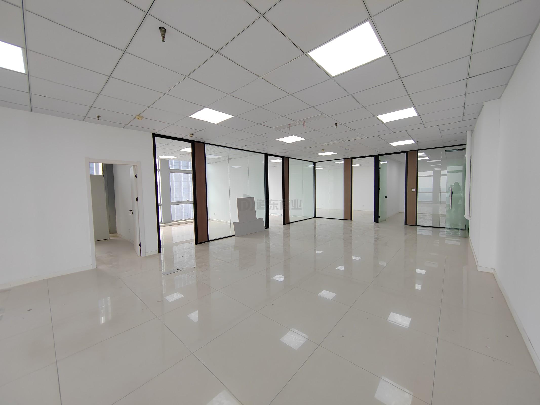 华发传感大厦面积258平