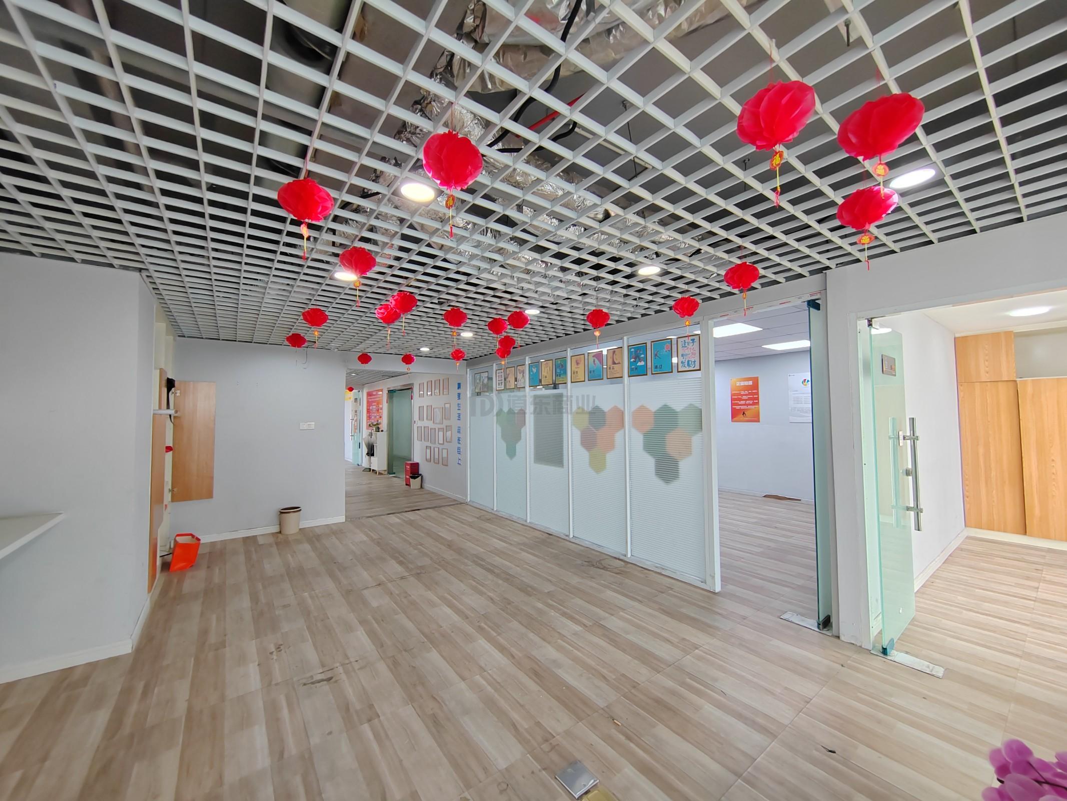 恒威大厦面积231平