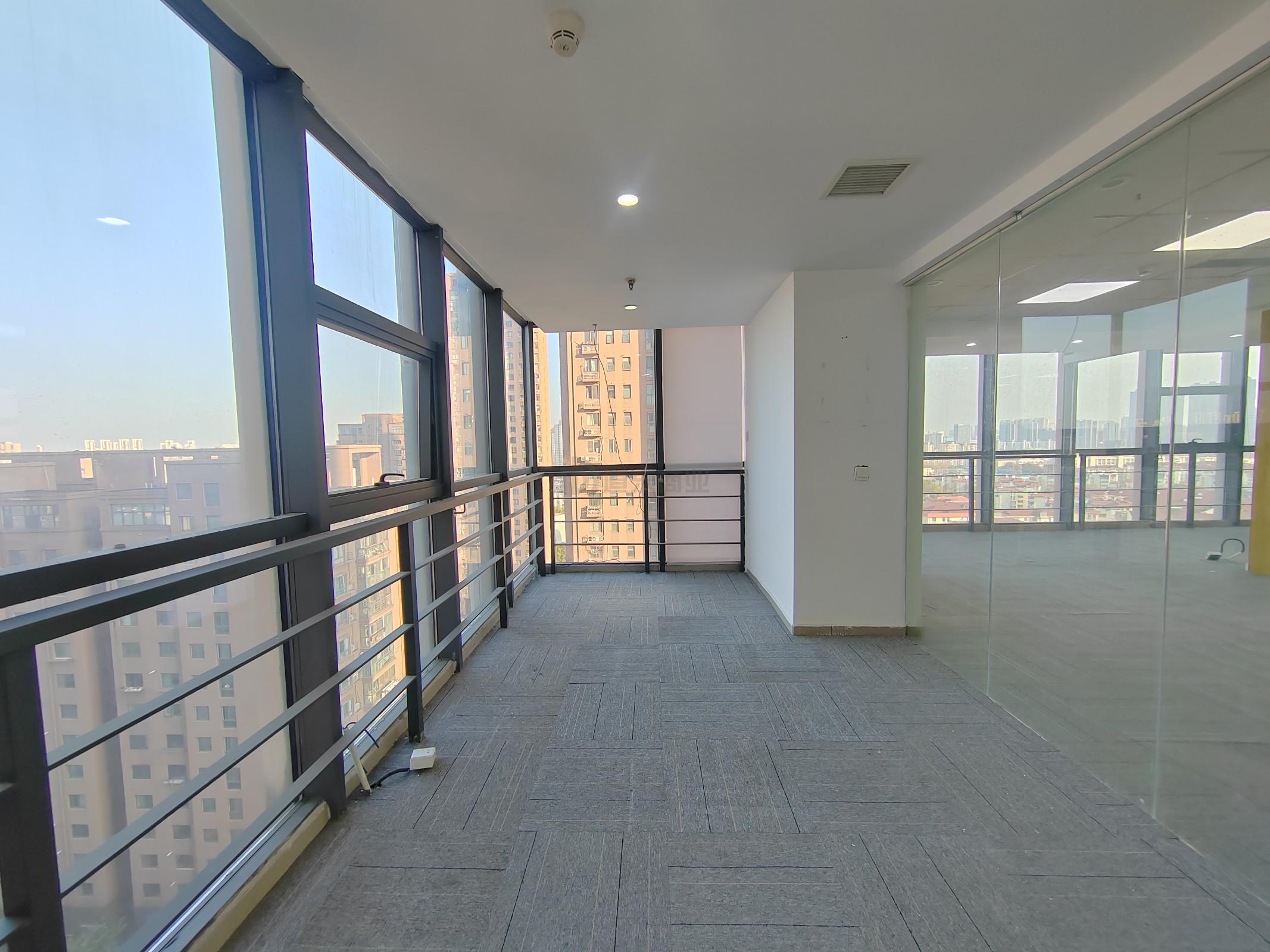 恒威大厦面积192平