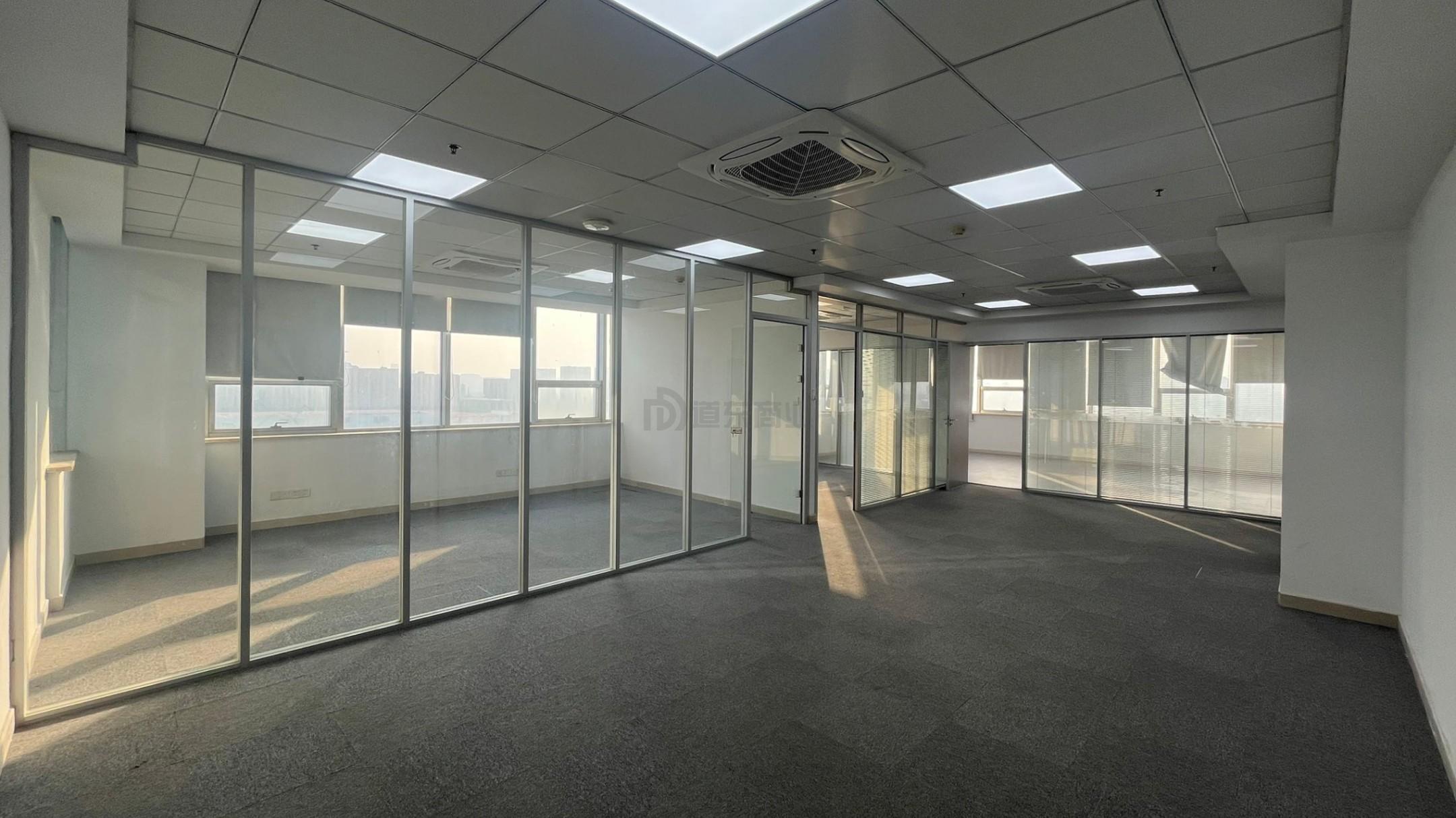 清华创新大厦204平米办公室出租