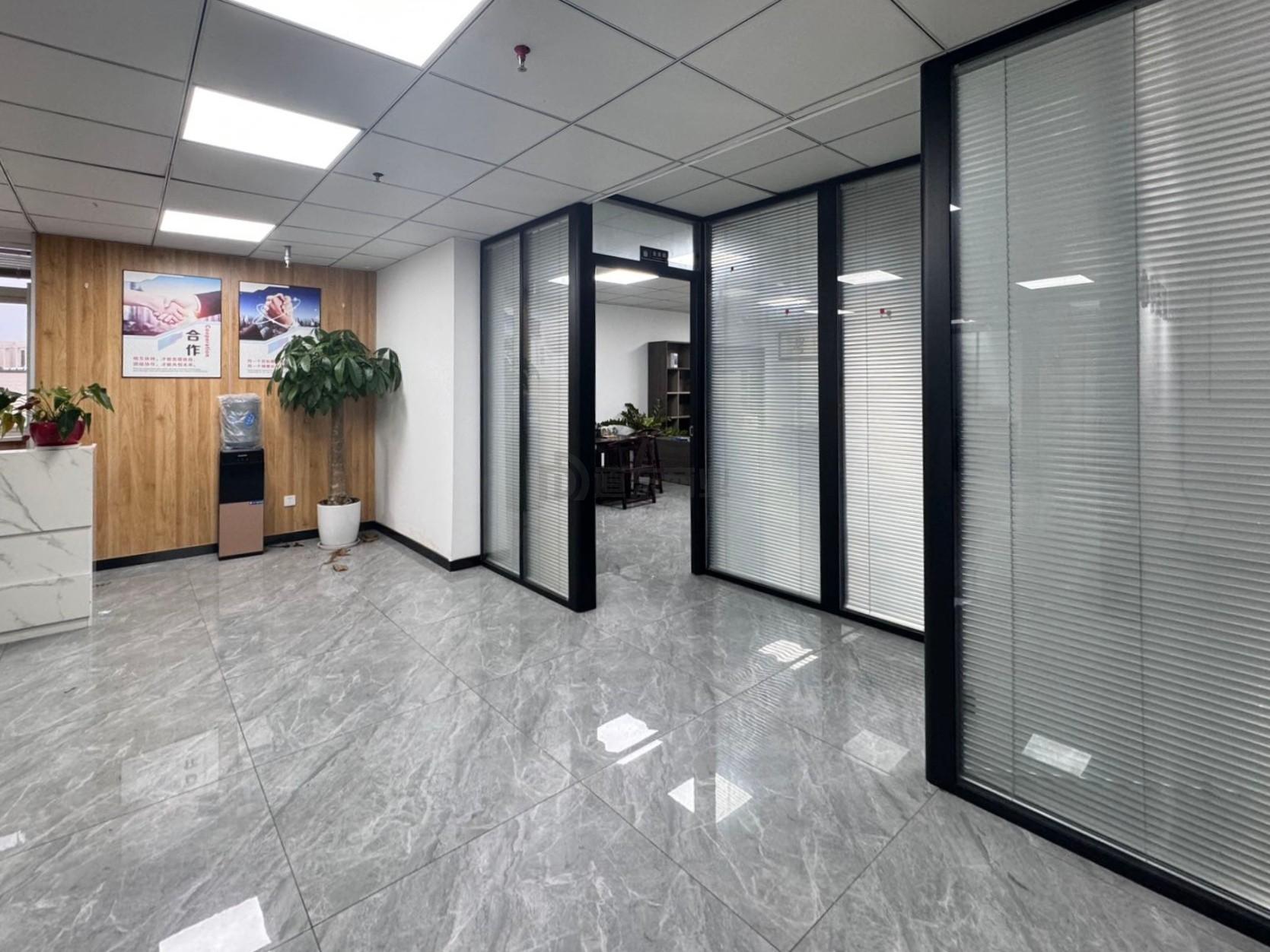 徽商大厦(益智大厦)面积250平