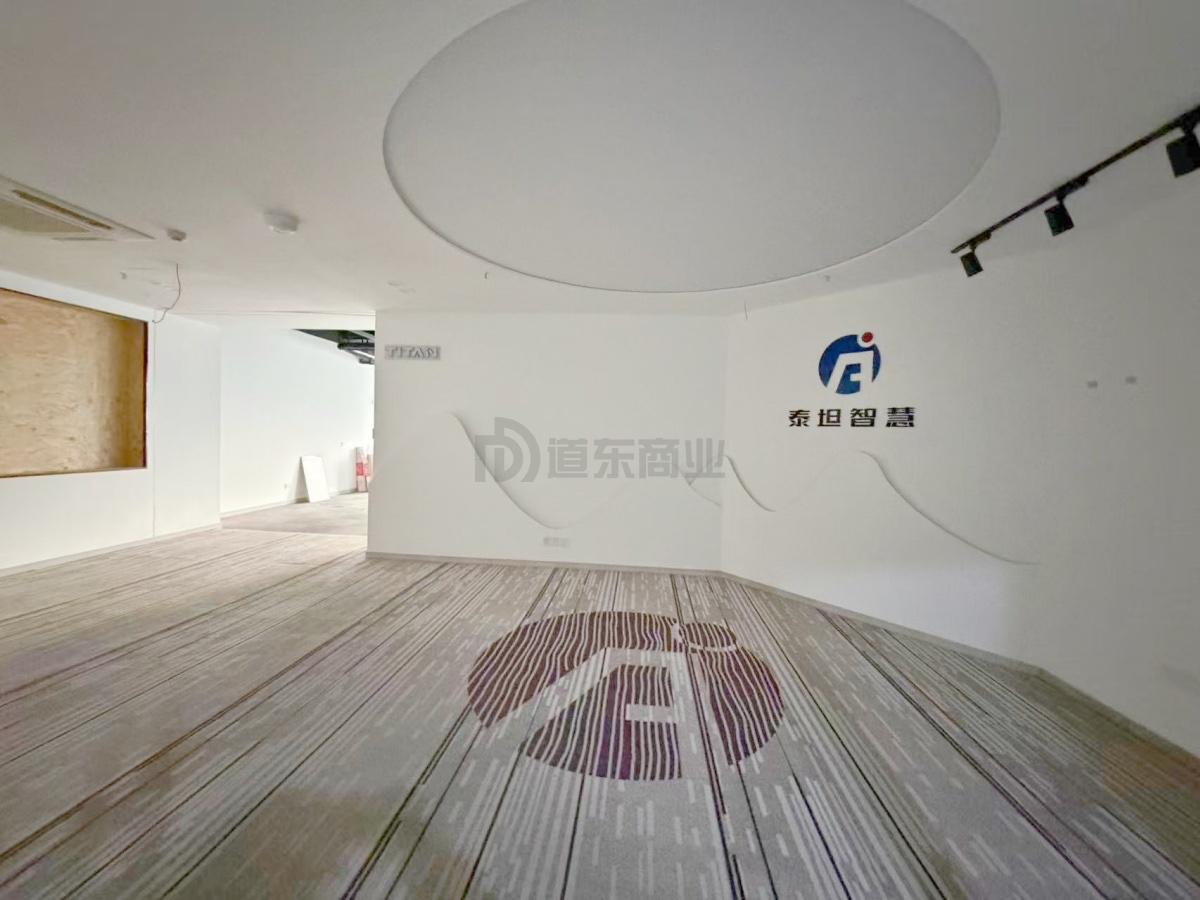 昌兴国际金融大厦500平米办公室出租