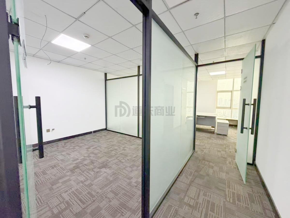 交银大厦面积380平