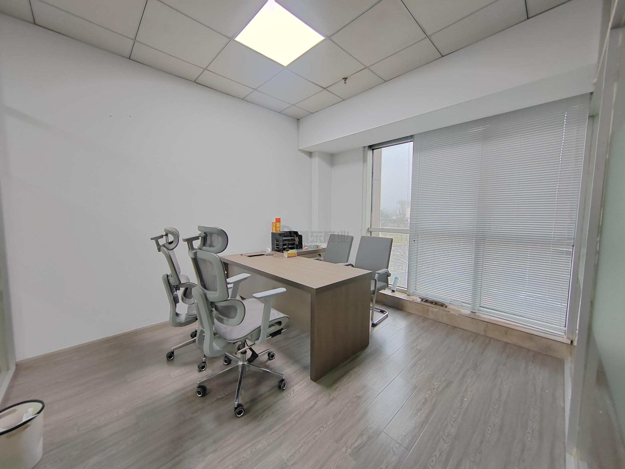 联东u谷面积158平