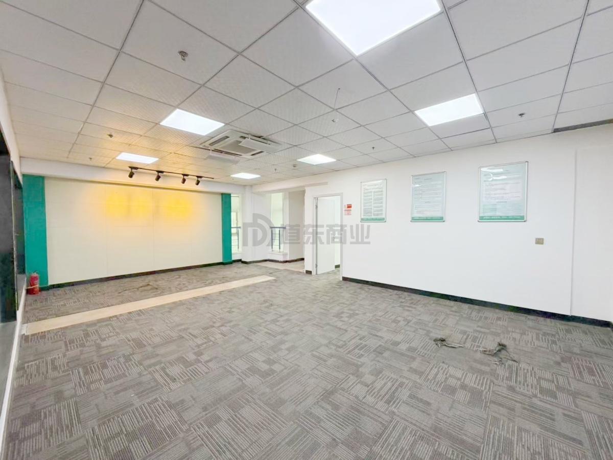 交银大厦面积380平