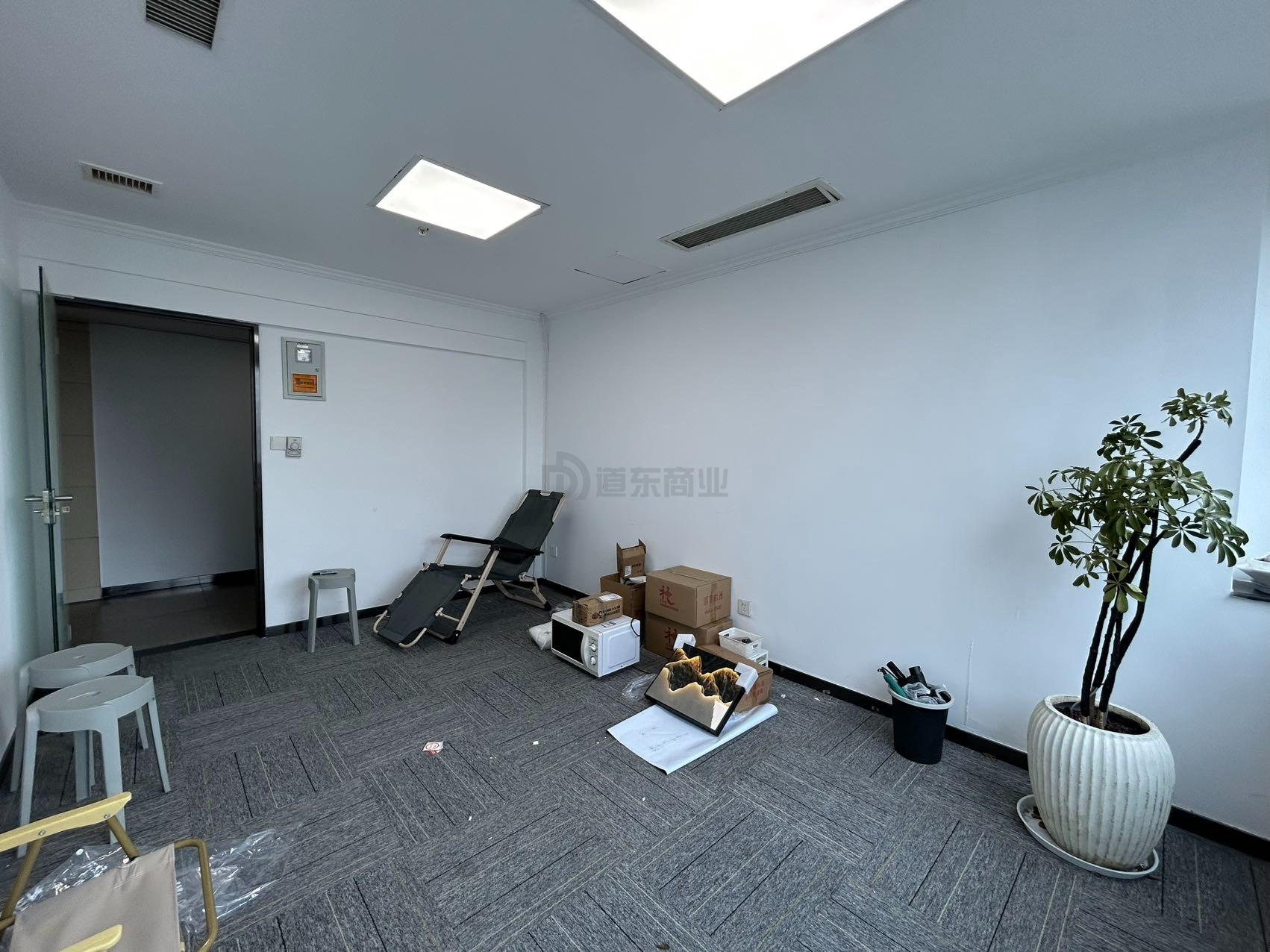 建设发展大厦面积30平