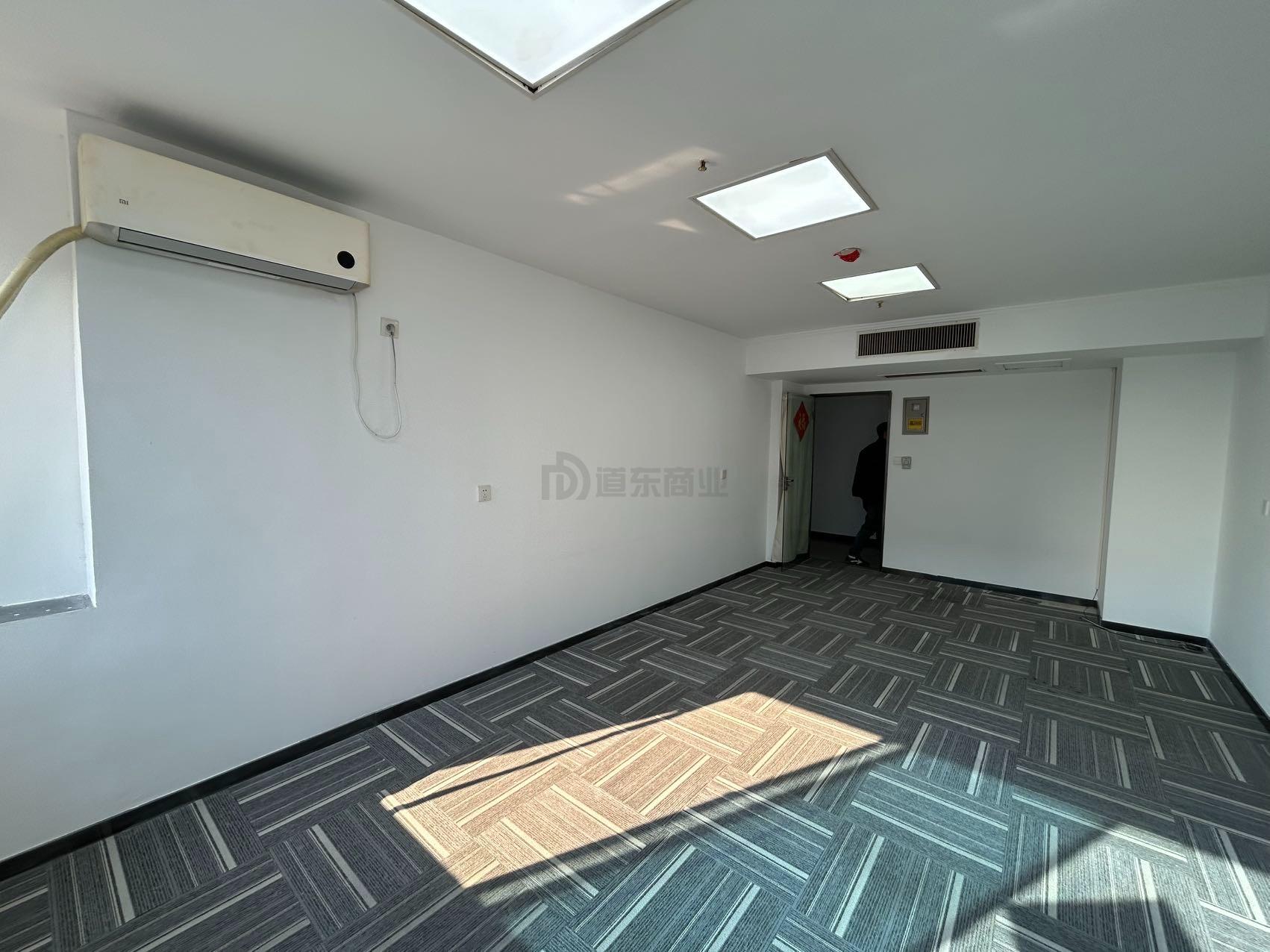 建设发展大厦面积40平