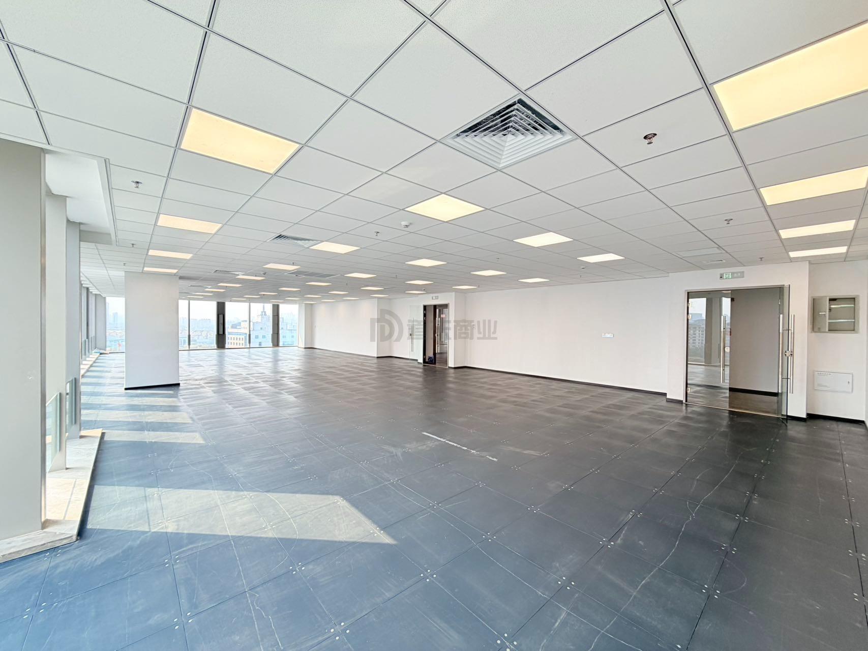 兰亭国际大厦359平米办公室出租