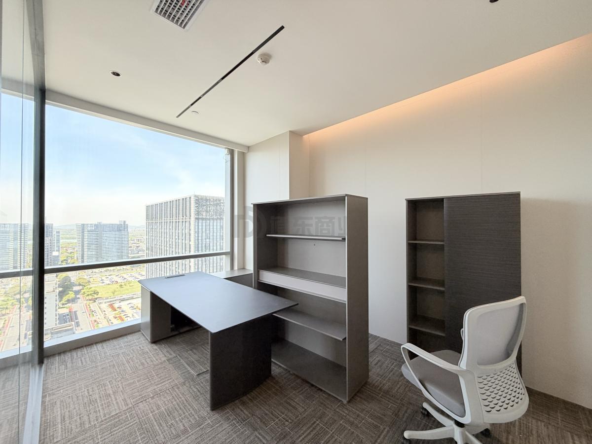 上海中心城开国际面积158平