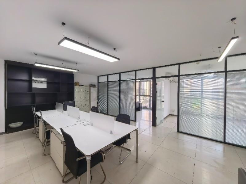 广益哥伦布广场90平米办公室出租