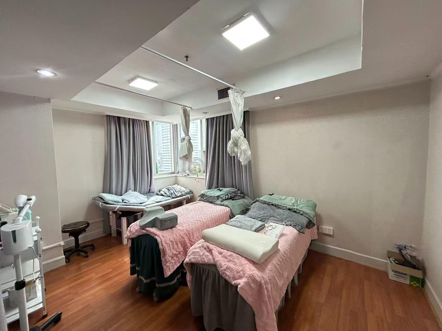 天安大厦面积82平