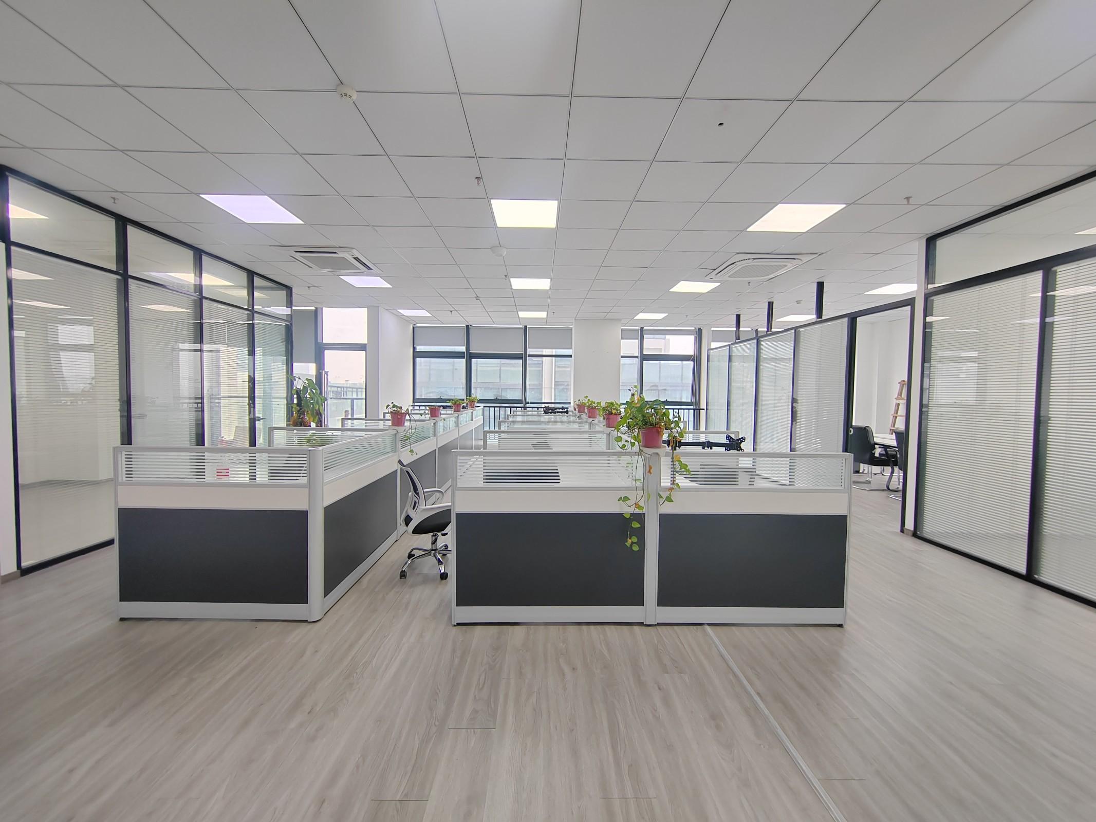 天安智慧城224平米办公室出租