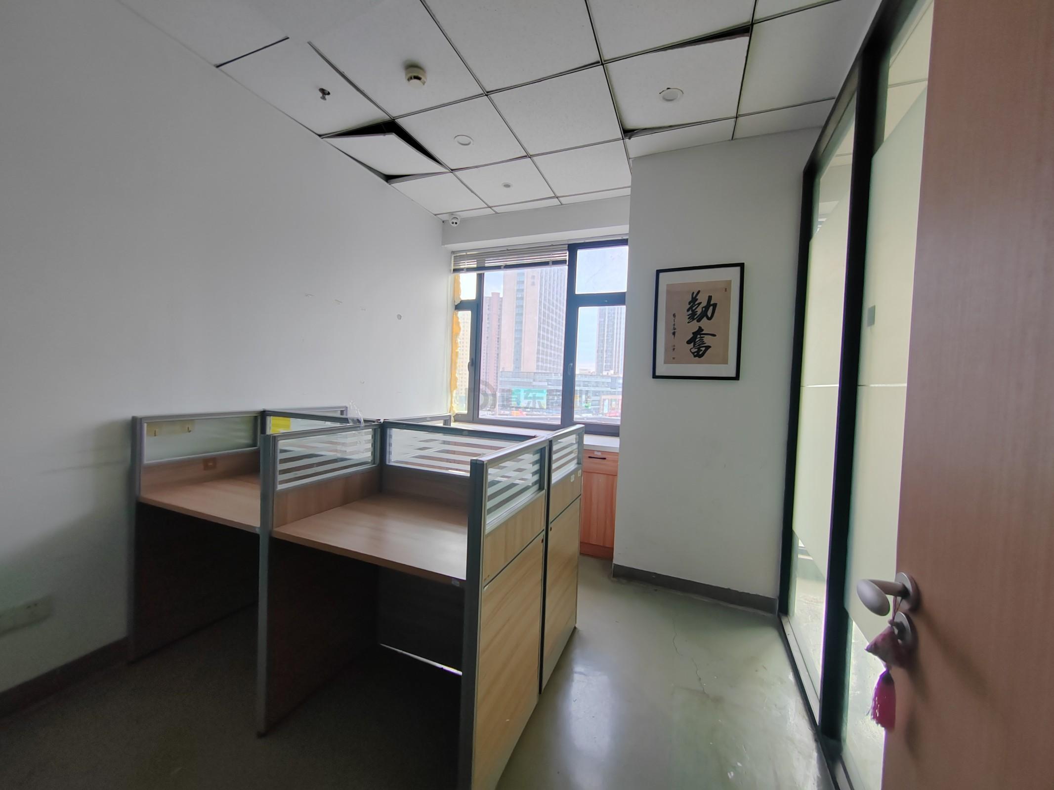 苏宁天御广场面积400平