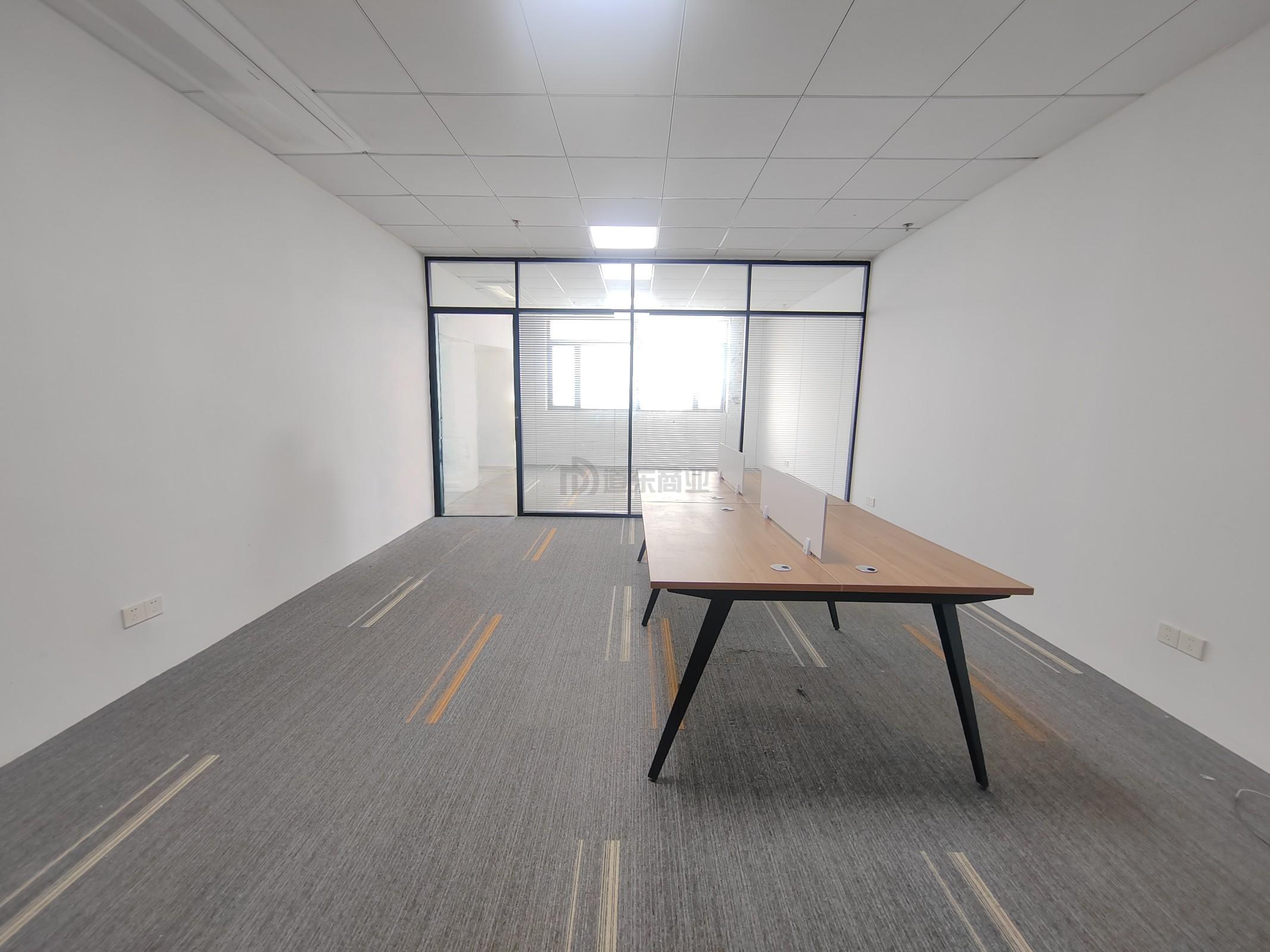 瀚莎热力科技总部大厦面积70平